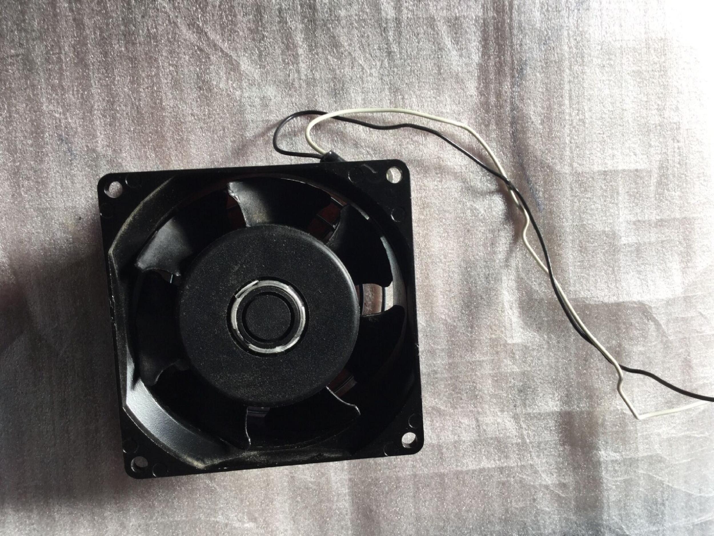 NIDEC TA300 ALPHA V 115VAC .120/.104A 50/60HZ FAN 230V AC 90MM BY 38MM 2PIN 2 WIRES