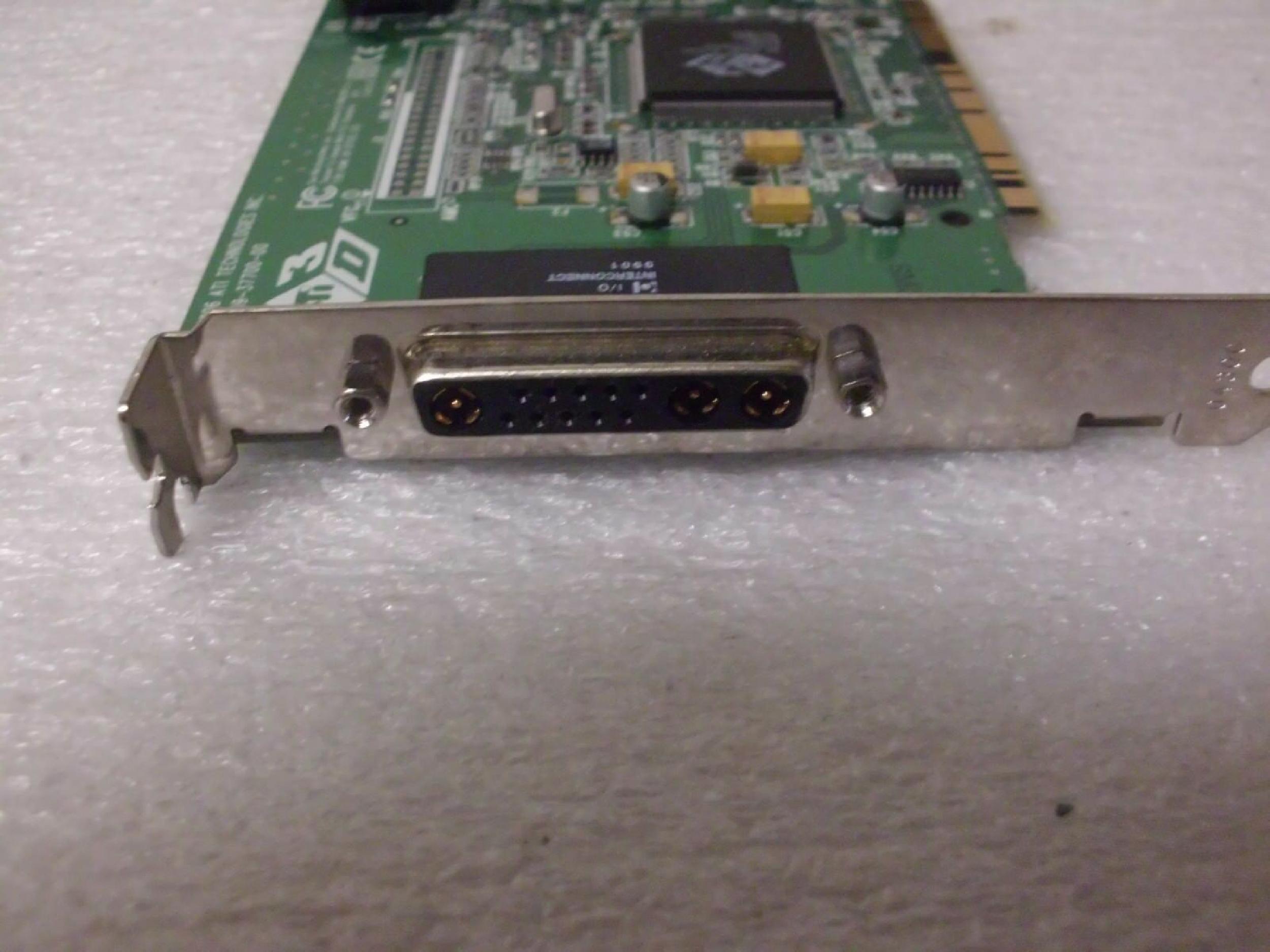 ATI 109-37700-00 SUN 109-37700-00 MACH64 PCI VIDEO CARD 370 2256 13W3M PORT