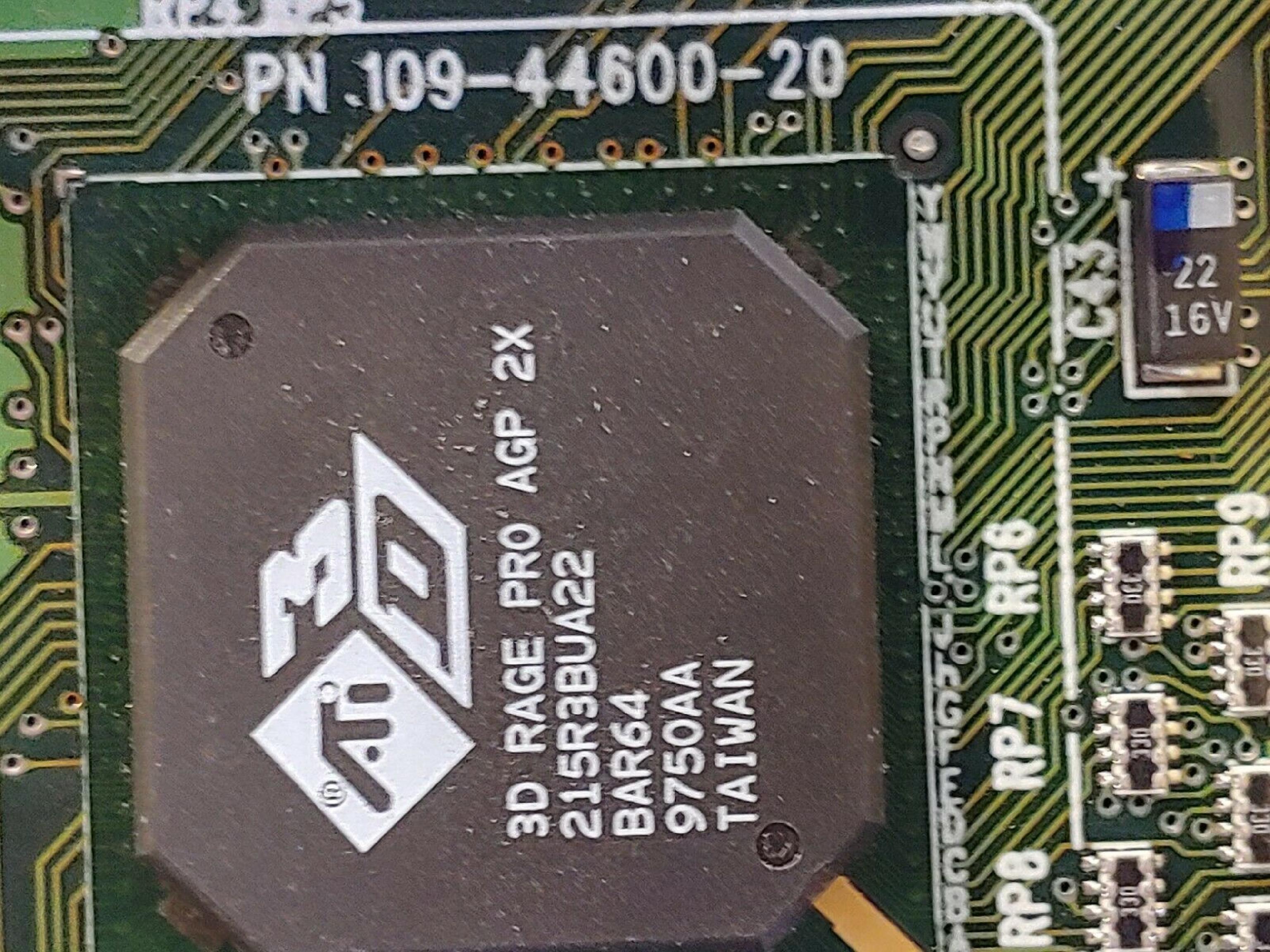 ATI 109-44600-20 RAGE PRO TURBO AGP VIDEO CARD