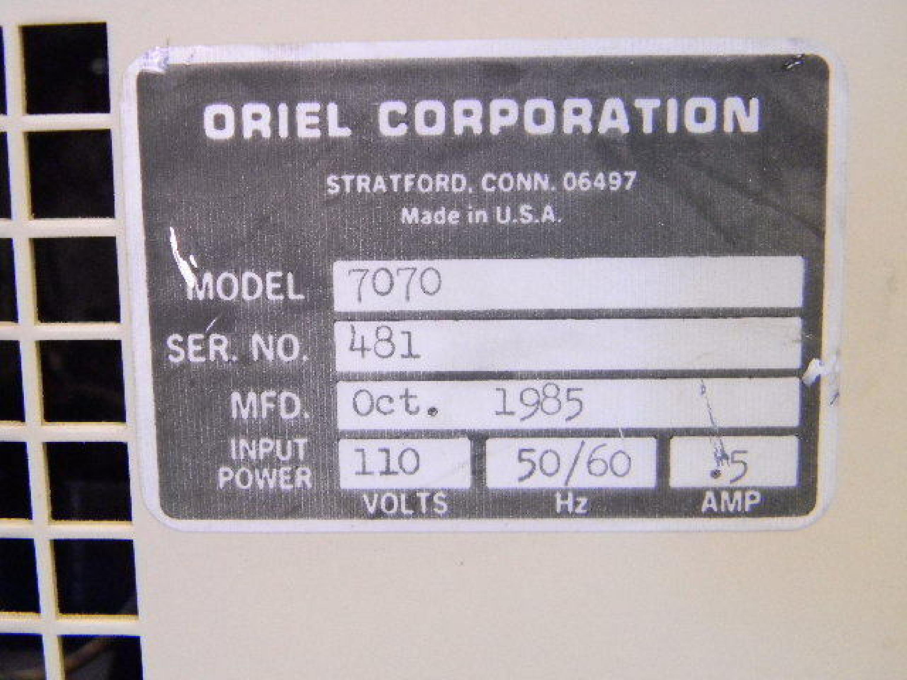 ORIEL CORPORATION 7070 DETECTION SYSTEM MODEL 7070 MFD: DEC 1988, SERIAL NO 673