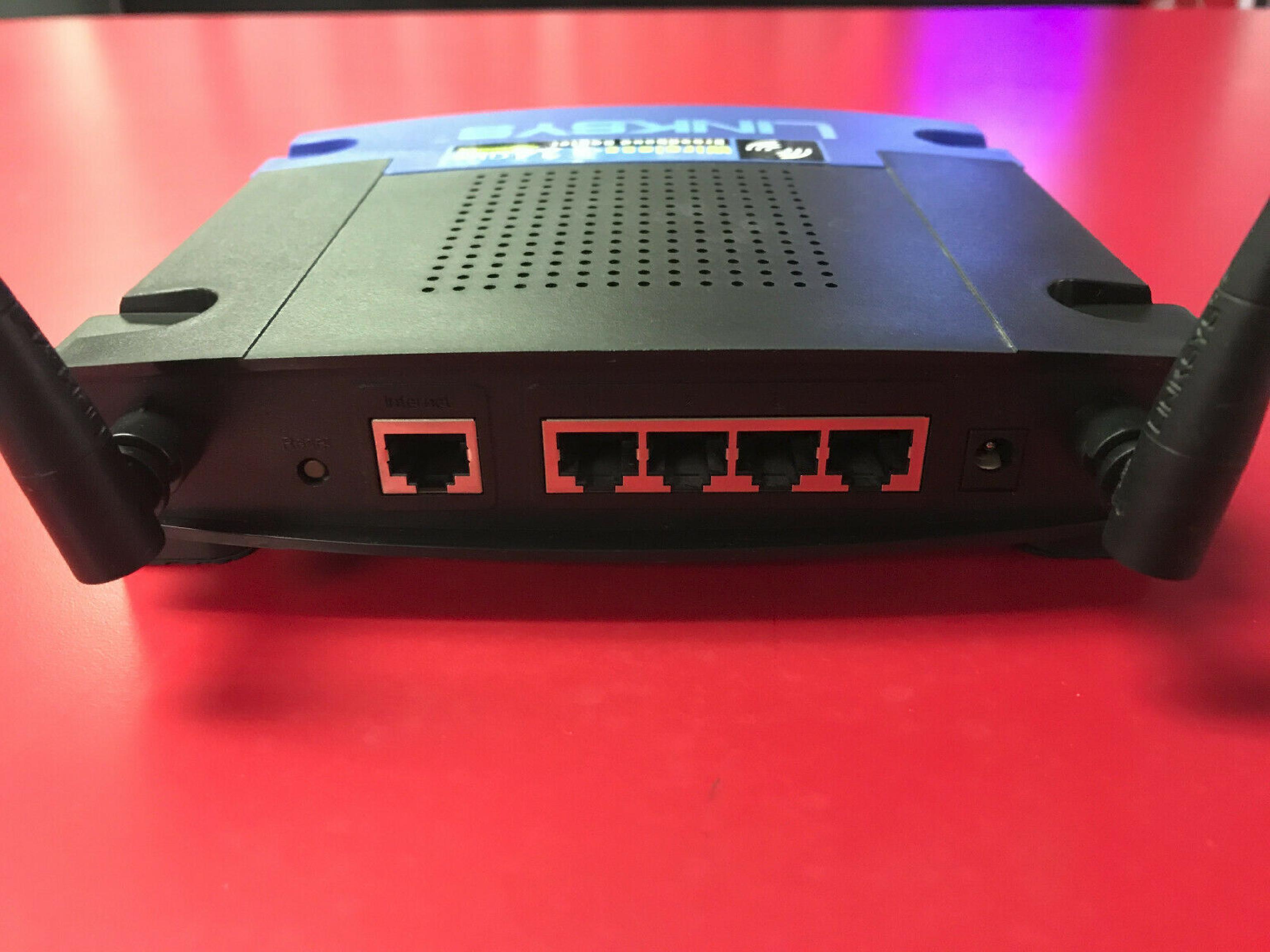 LINKSYS WRT54G WIRELESS-G BROADBAND ROUTER