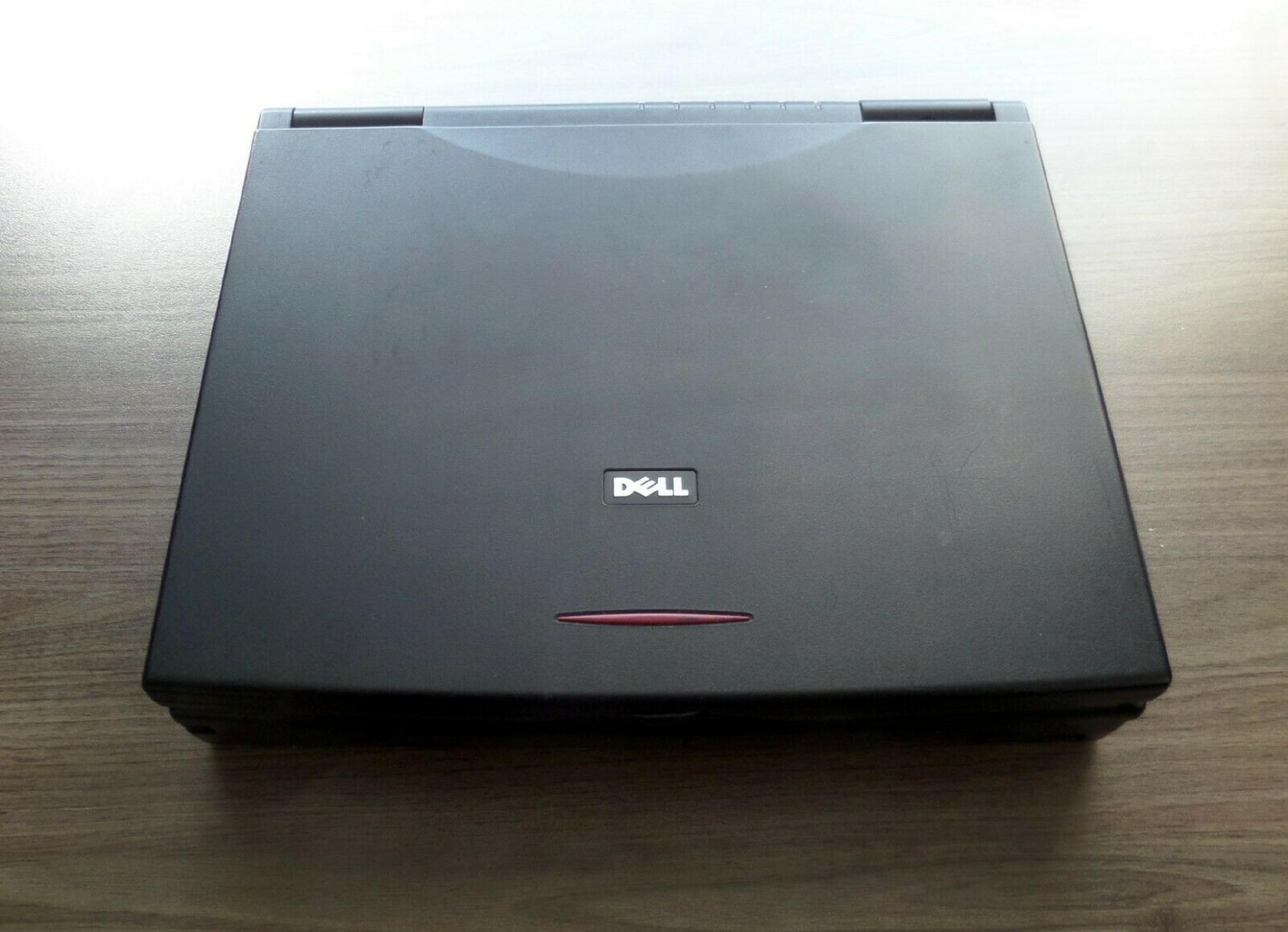 DELL P150ST BATTERY DEFUNCT, NOTEBOOK COMPUTER, LATITUDE XPI CD, 150MHZ PENTIUM, 48MB RAM, 1.02GB HARD DRIVE, BOOTS TO WIN98