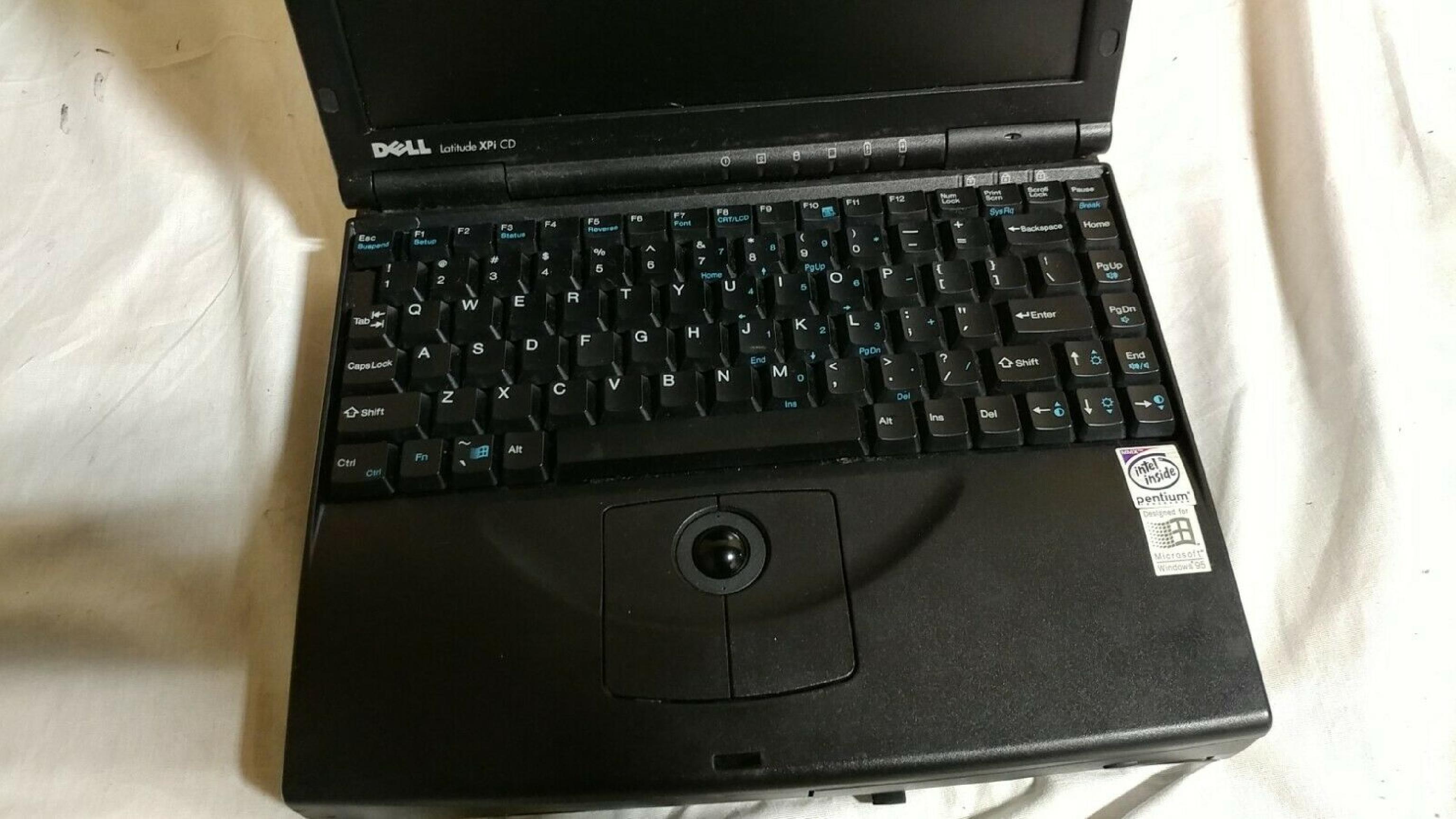 DELL PPS BATTERY DEFUNCT, NOTEBOOK COMPUTER, LATITUDE XPI CD, 150MHZ PENTIUM, 48MB RAM, 1.02GB HARD DRIVE, BOOTS TO WIN98