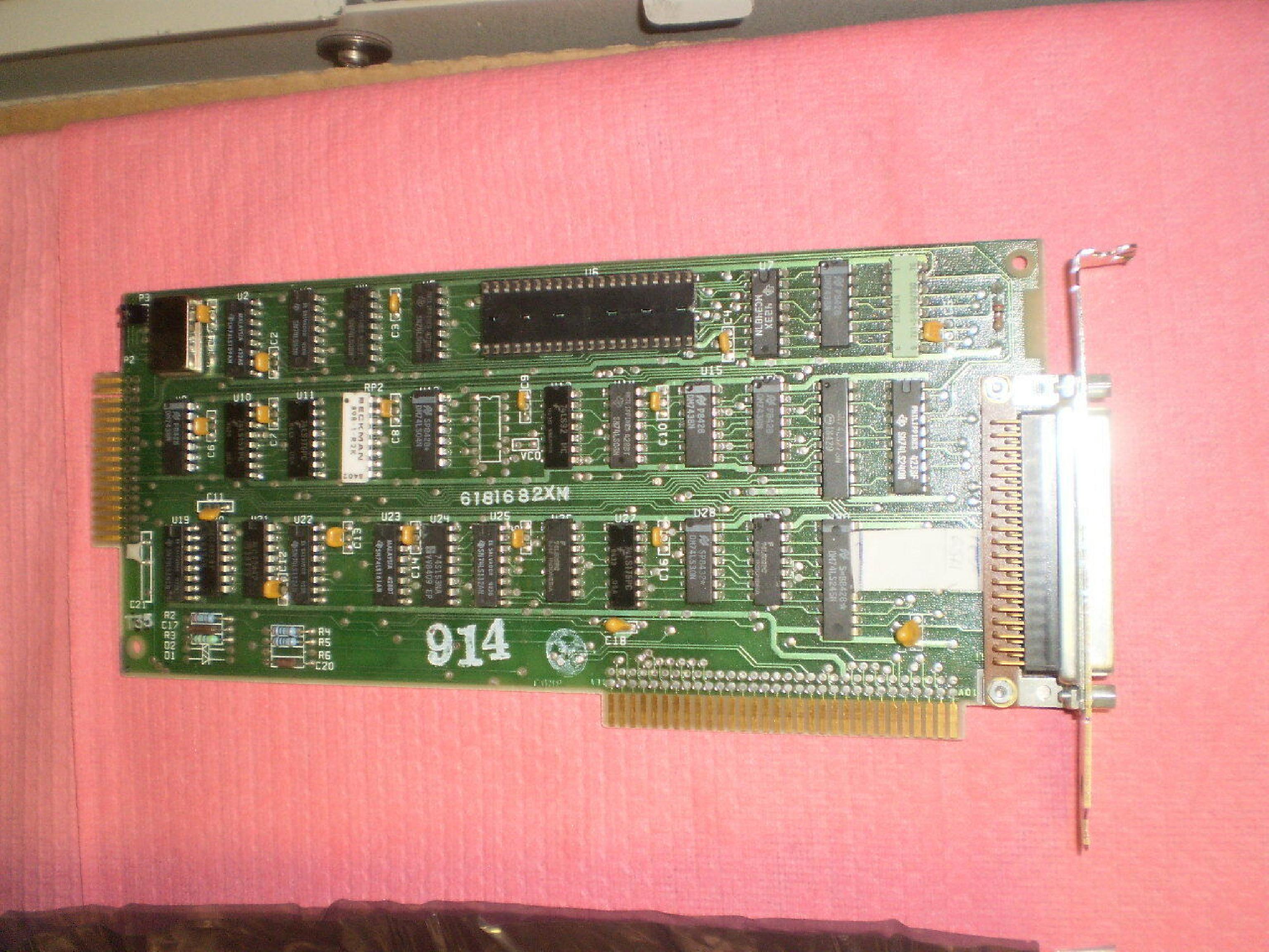 IBM 6181682XM 8BIT ISA FLOPPY CONTROLLER WITH DB37 EXTERNAL PORT AND 34PIN CARDEDGE INTERNAL PORT