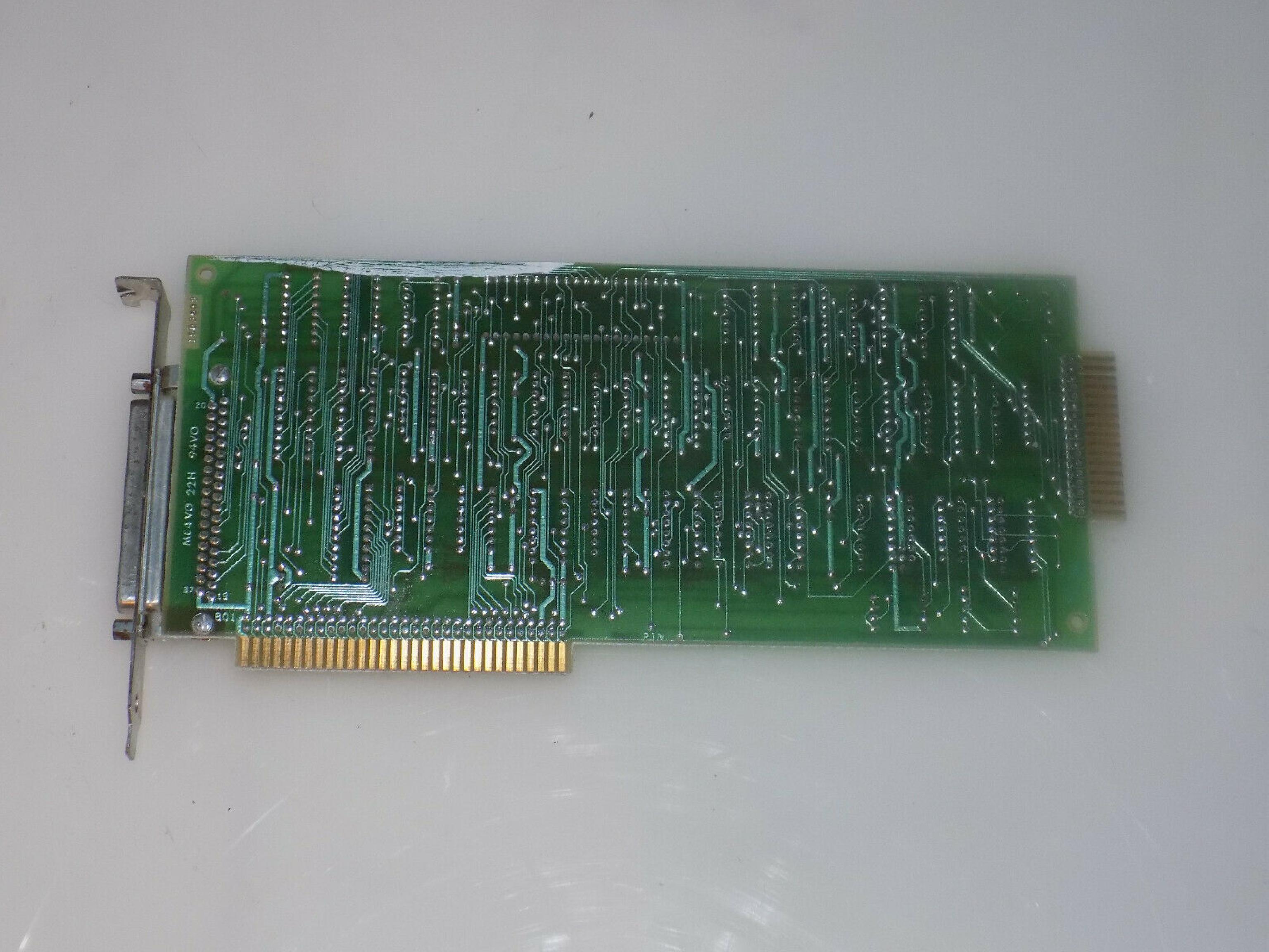 IBM 6181682 8BIT ISA FLOPPY CONTROLLER WITH DB37 EXTERNAL PORT AND 34PIN CARDEDGE INTERNAL PORT