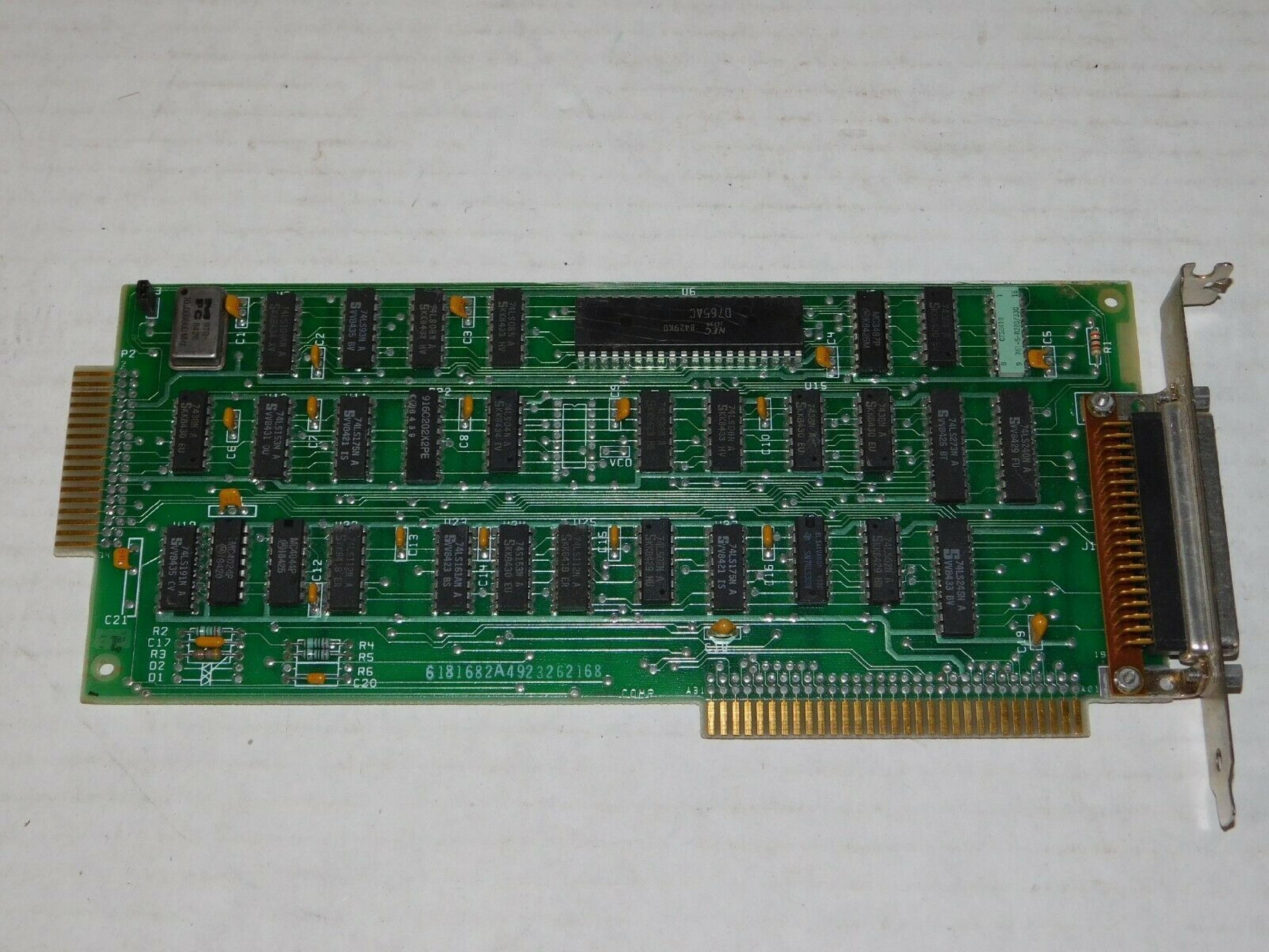 IBM 6181682 8BIT ISA FLOPPY CONTROLLER WITH DB37 EXTERNAL PORT AND 34PIN CARDEDGE INTERNAL PORT