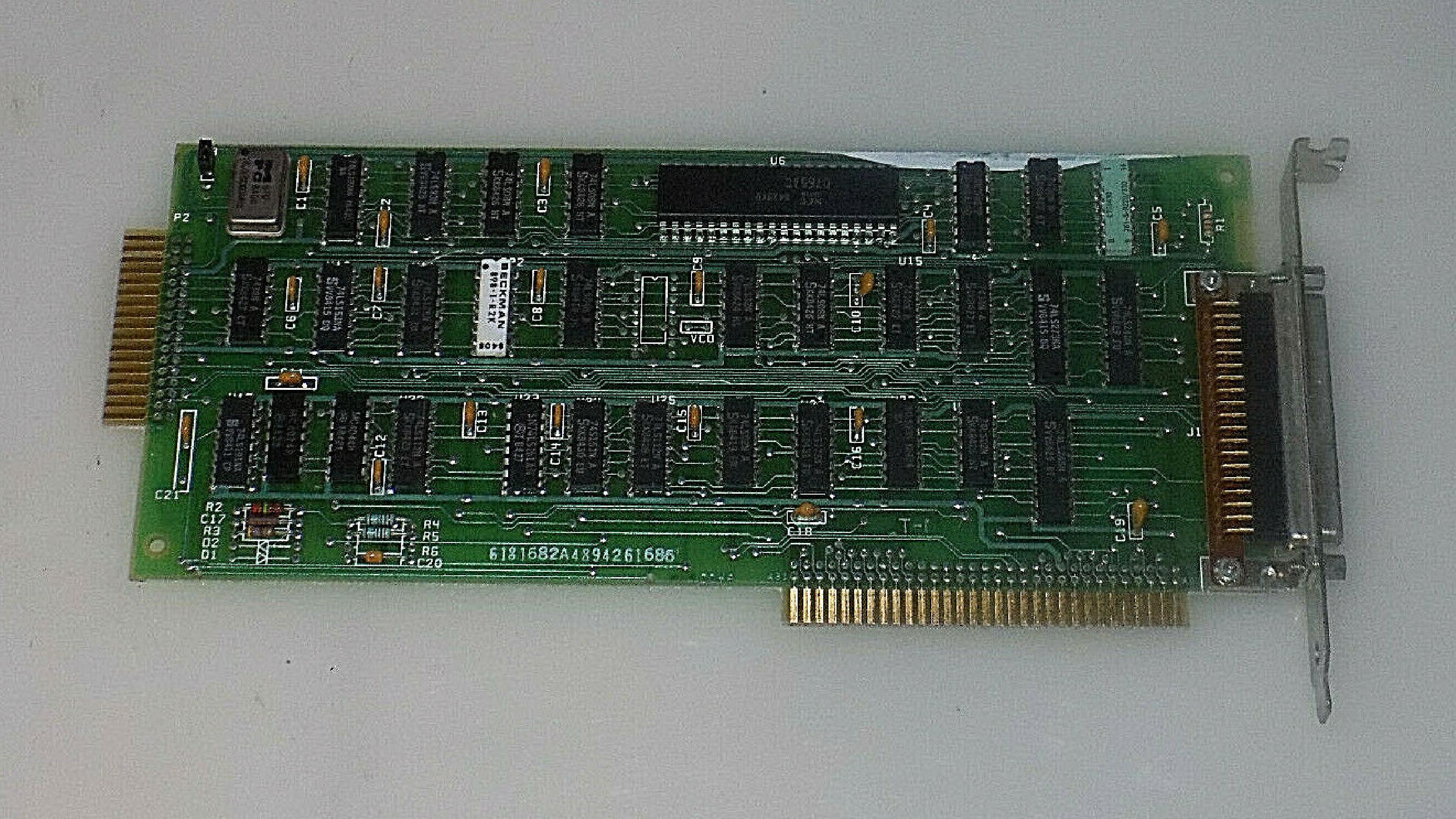 IBM 6181682 8BIT ISA FLOPPY CONTROLLER WITH DB37 EXTERNAL PORT AND 34PIN CARDEDGE INTERNAL PORT