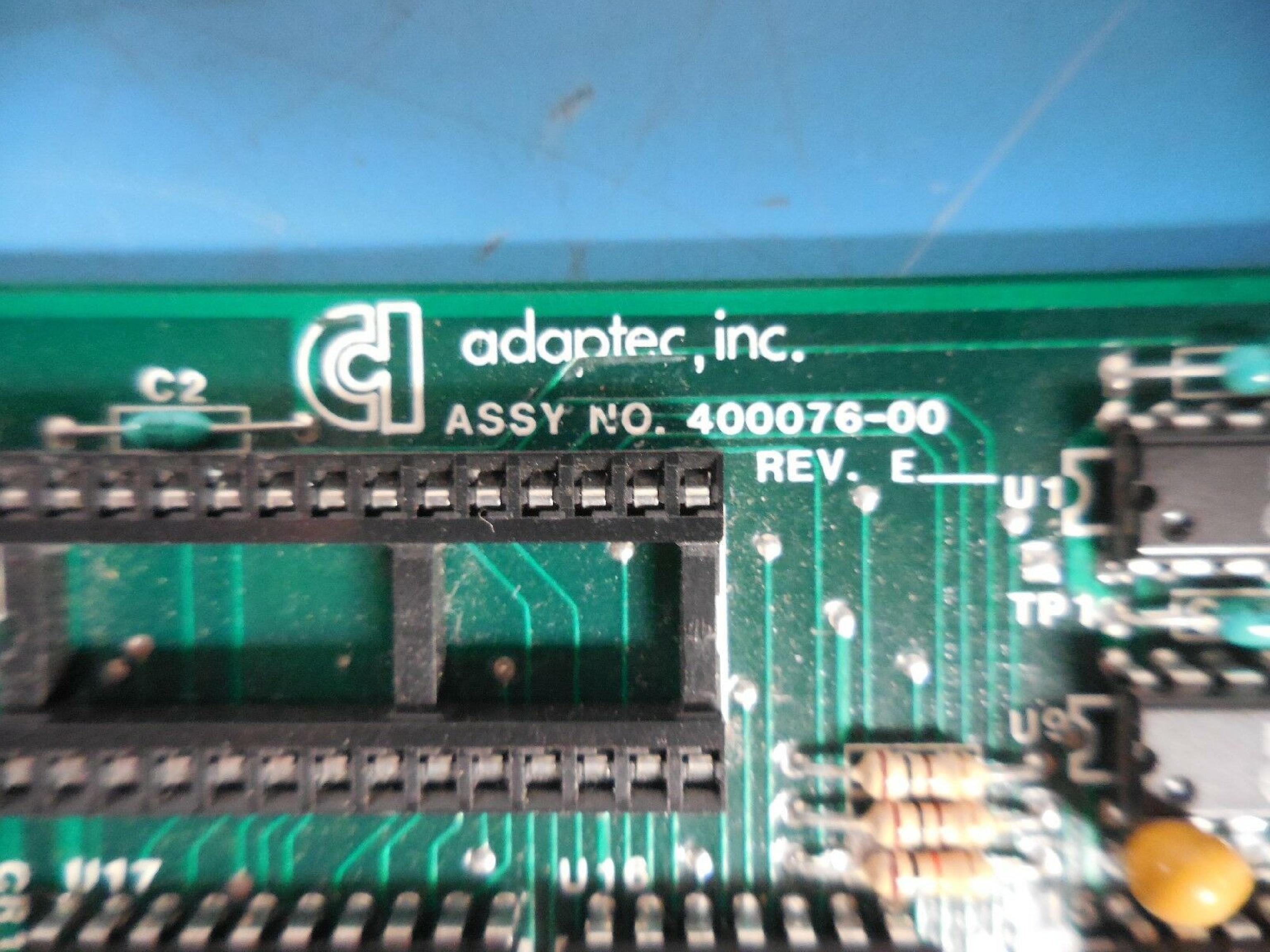 ADAPTEC 400076-00 8BIT ISA MFM CONTROLLER
