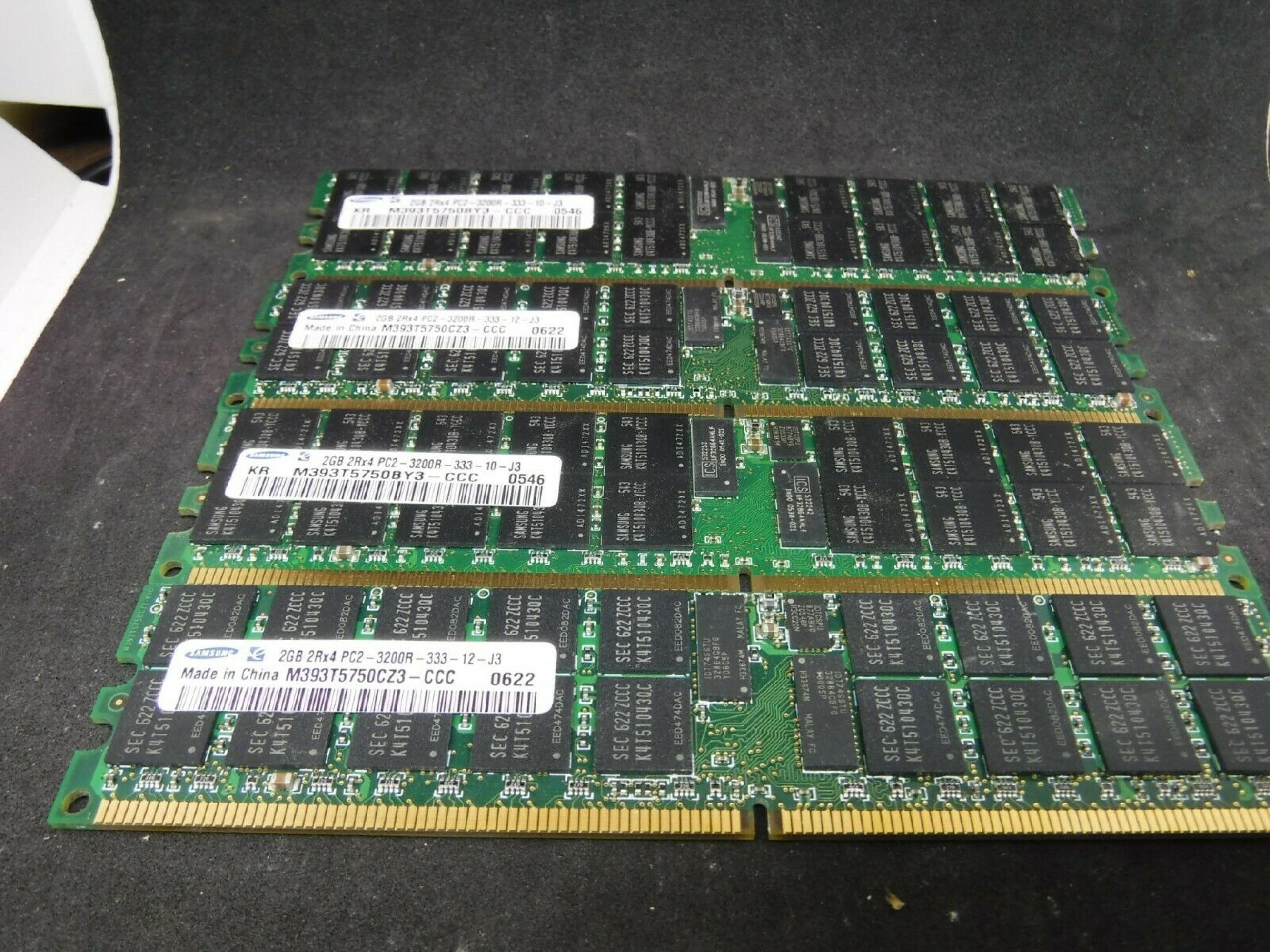 SAMSUNG PC2-3200R-333-12-J3 2GB DDR2 PC2-3200 STICK