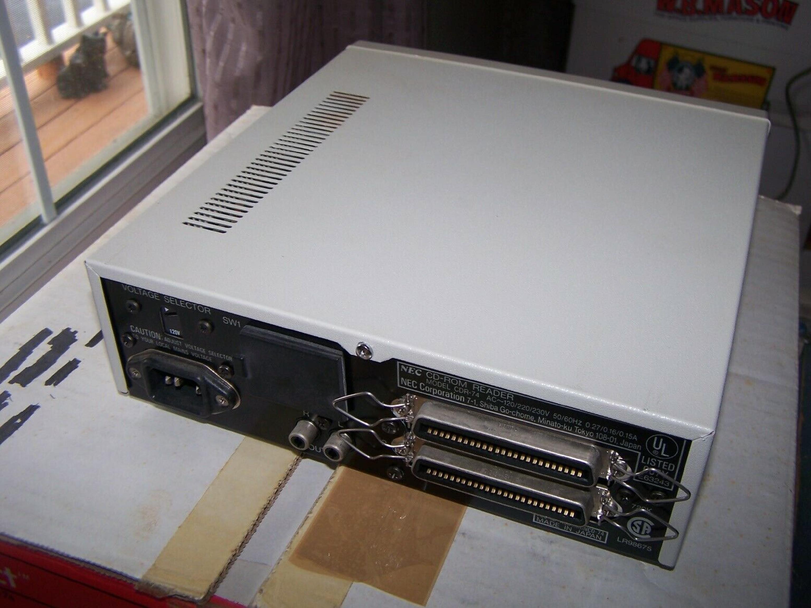 NEC CDR-74 EXTERNAL CD ROM DRIVE