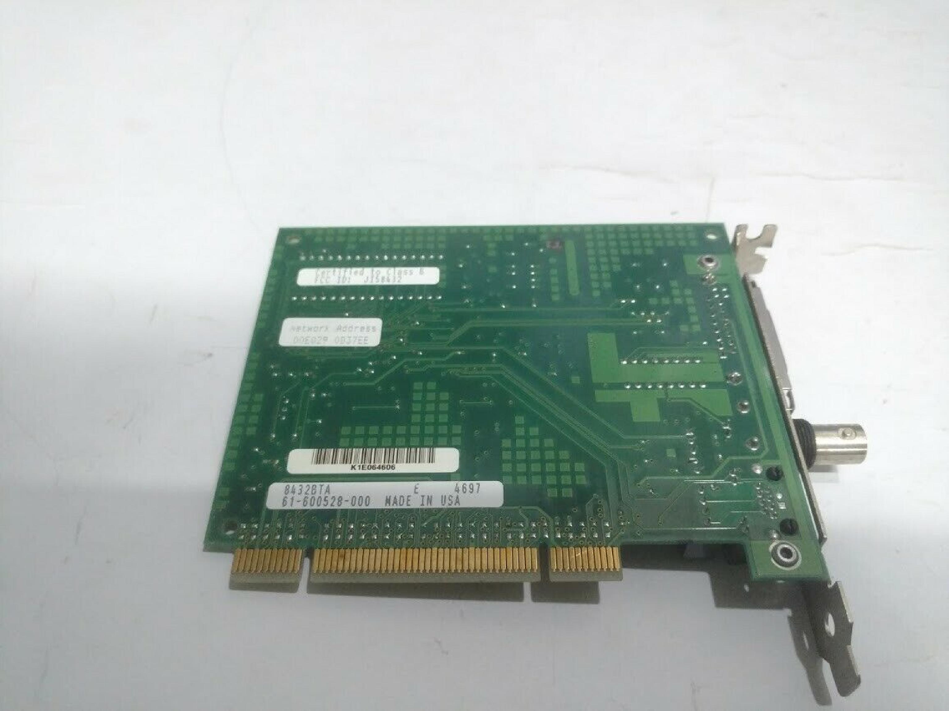 SMC / STANDARD MICROSYSTEMS CORPORATION 61-600528-000 PCI ETHERNET 10BT AUI COAX 10B2 10B5 RJ45