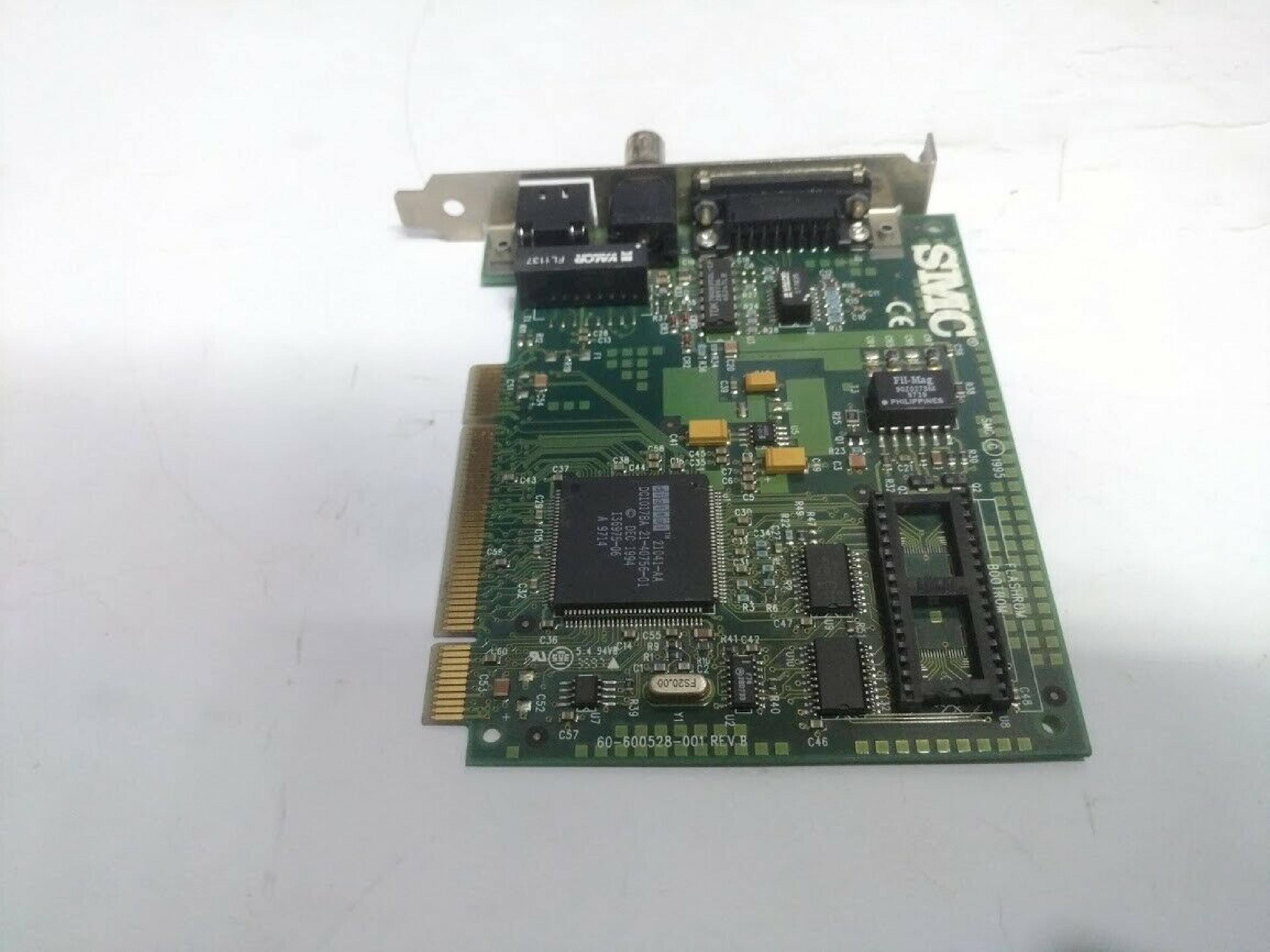 SMC / STANDARD MICROSYSTEMS CORPORATION 61-600528-000 PCI ETHERNET 10BT AUI COAX 10B2 10B5 RJ45