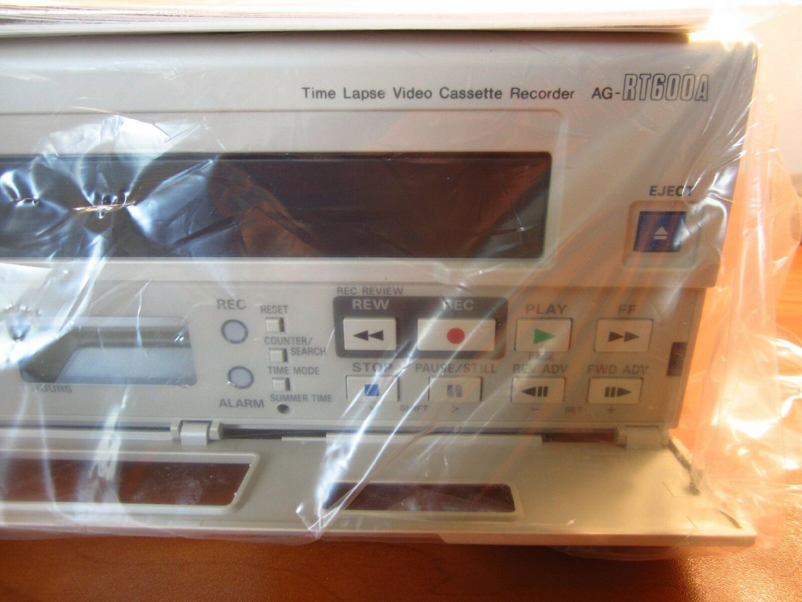 PANASONIC AG-RT600A TIME LAPSE VIDEO CASSETTE RECORDER