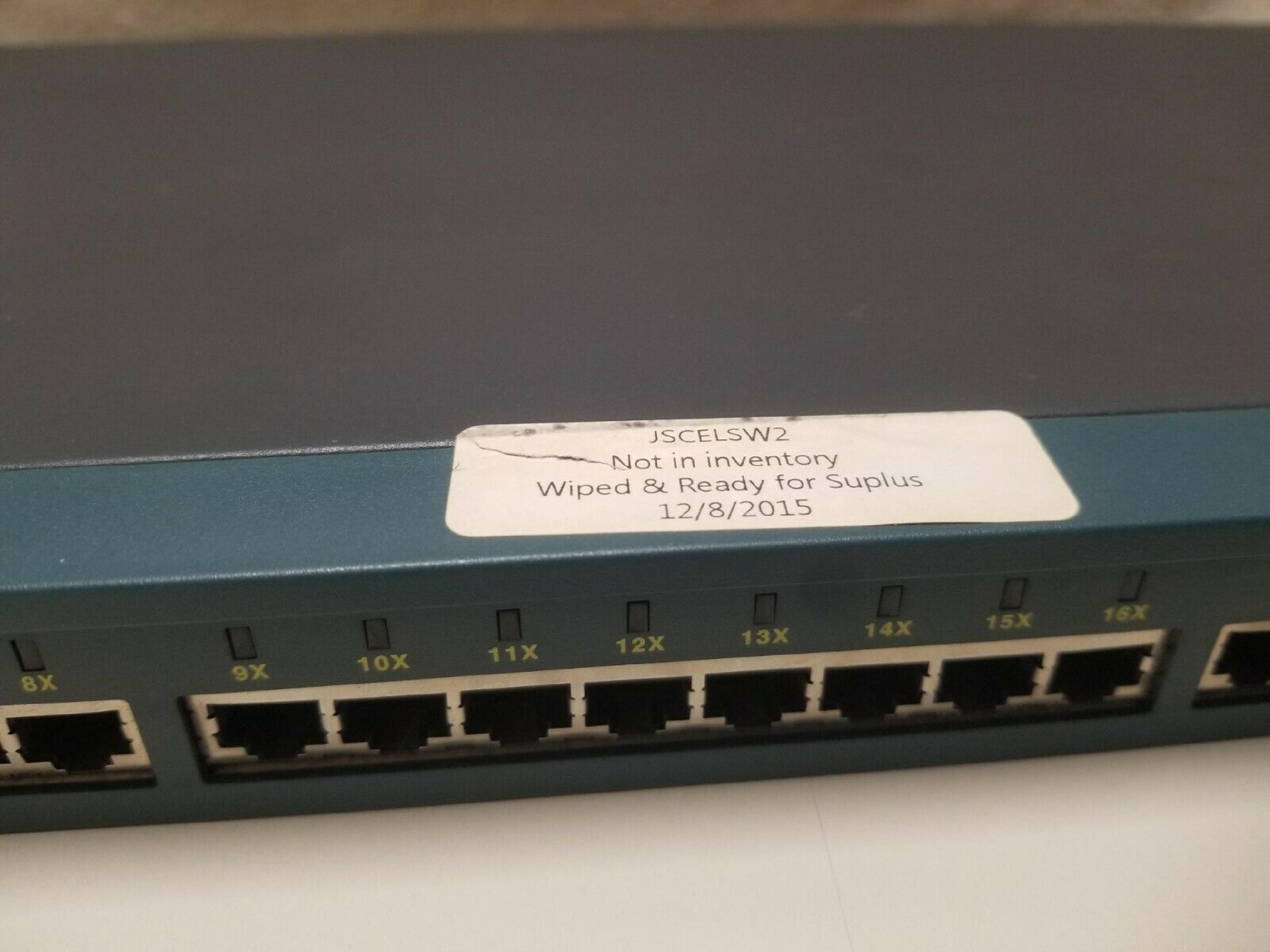 CISCO SYSTEMS WS-C2924-XL 24 PORT SWITCH - OPEN BOX WITH INSTALL KIT AND SOFTWARE