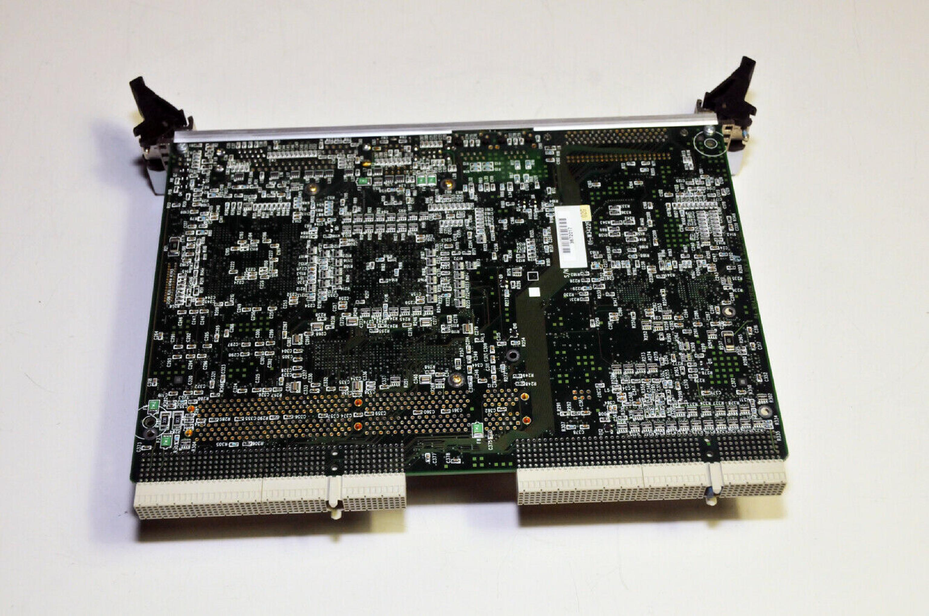 MOTOROLA CPV5300 CPV5300-266MHZ SINGLE PENTIUM II COMPACT PCI WITH DIMM