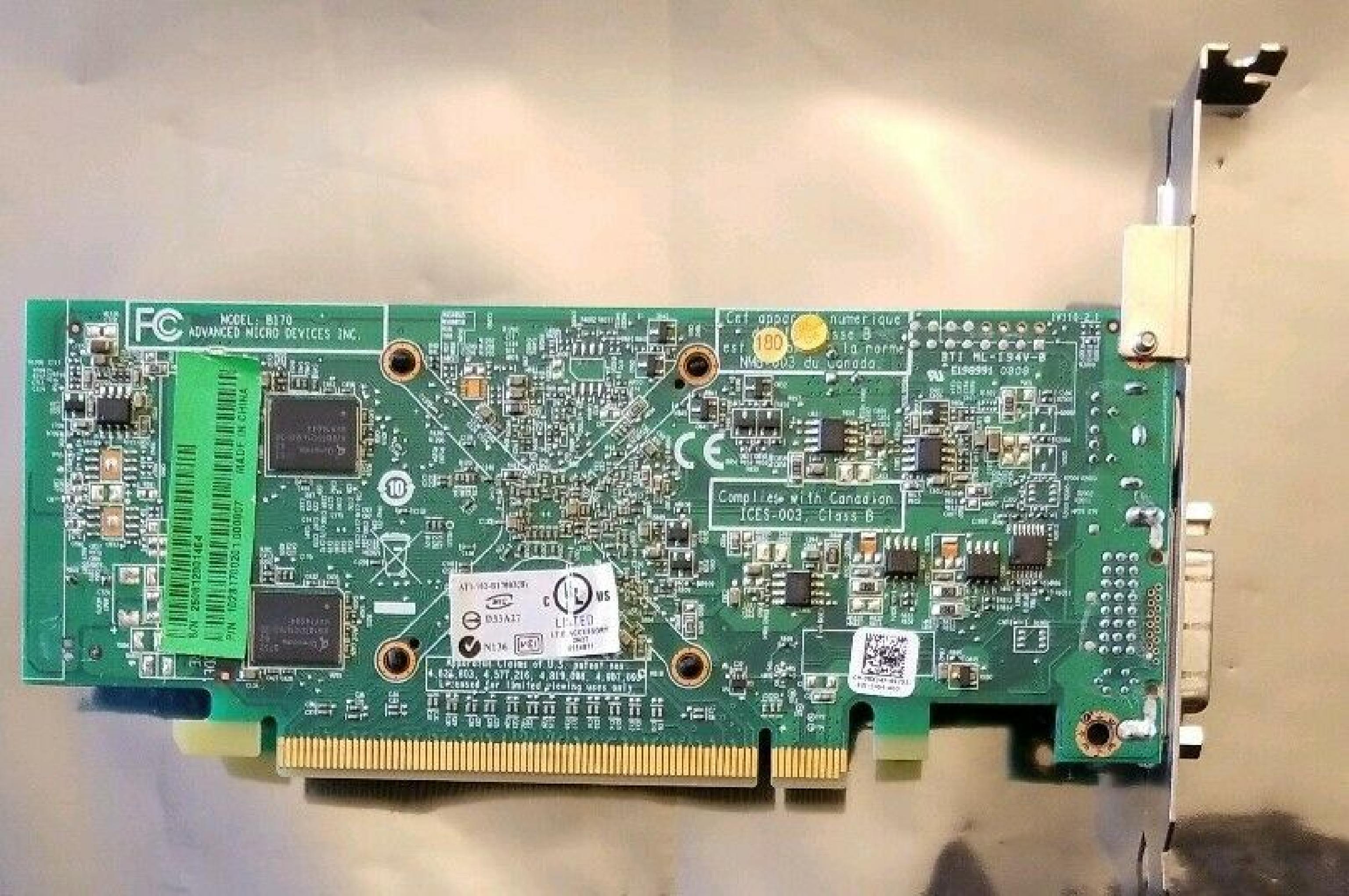 ATI ATI-102-B17002 PCI EXPRESS VIDEO CARD DVI SVIDEO