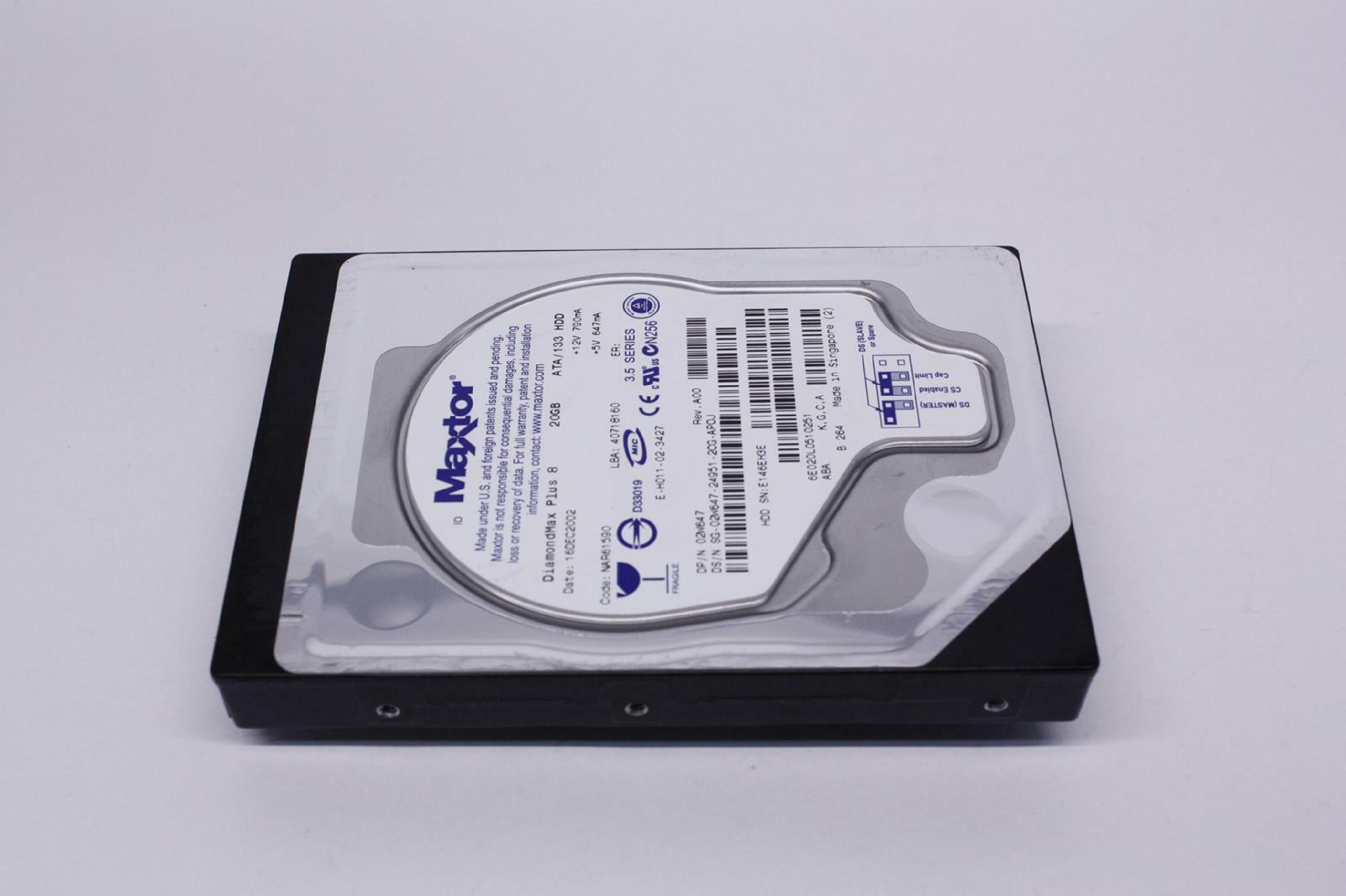 DELL 2W647 20GB IDE DRIVE LBA 40718160 DATE 02APR2003 CODE NAR61590