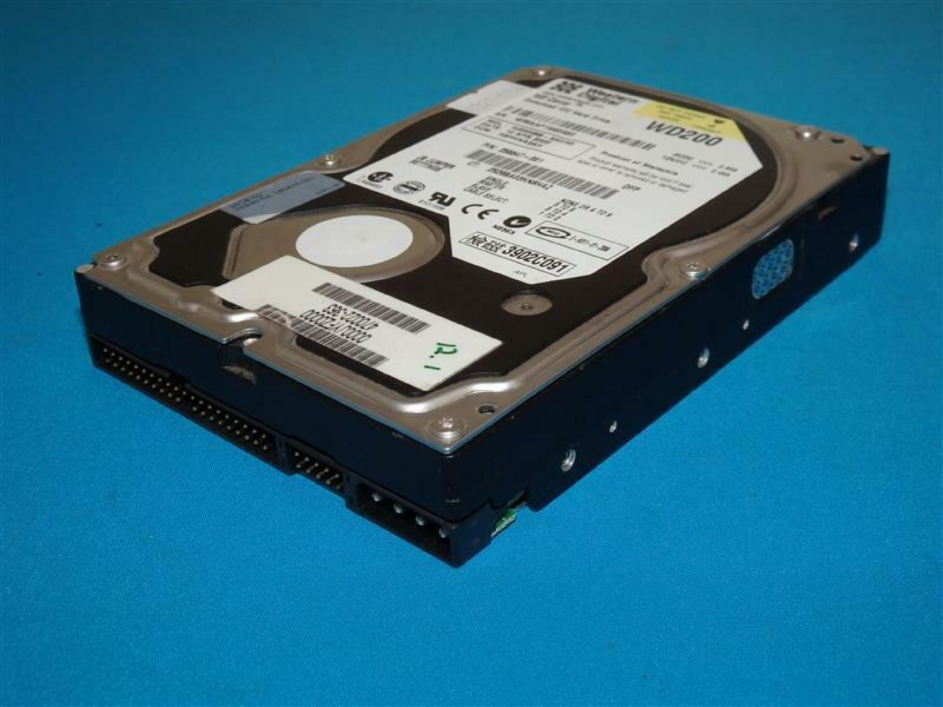 WESTERN DIGITAL / WD WD200BB-60CJA0 20GB IDE DRIVE DCM HSFANA2AH DATE 19 MAY 2002 10 JUL HSFANA2AA CAVIAR