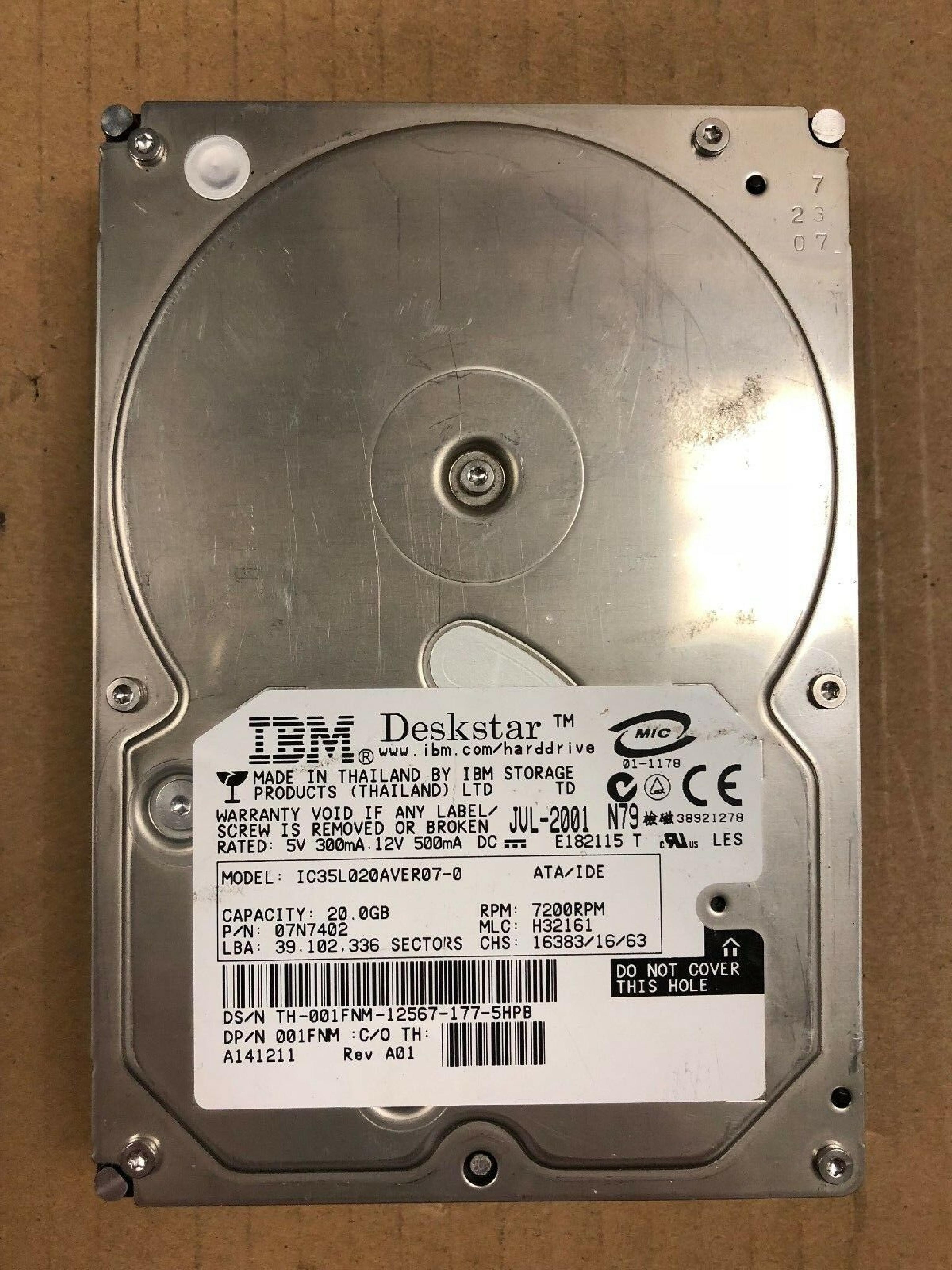 DELL / IBM 01FNM 20GB IDE DRIVE AUG-2001 MLC H32368 LBA 39.102.336 DATE SEP-2001 N79