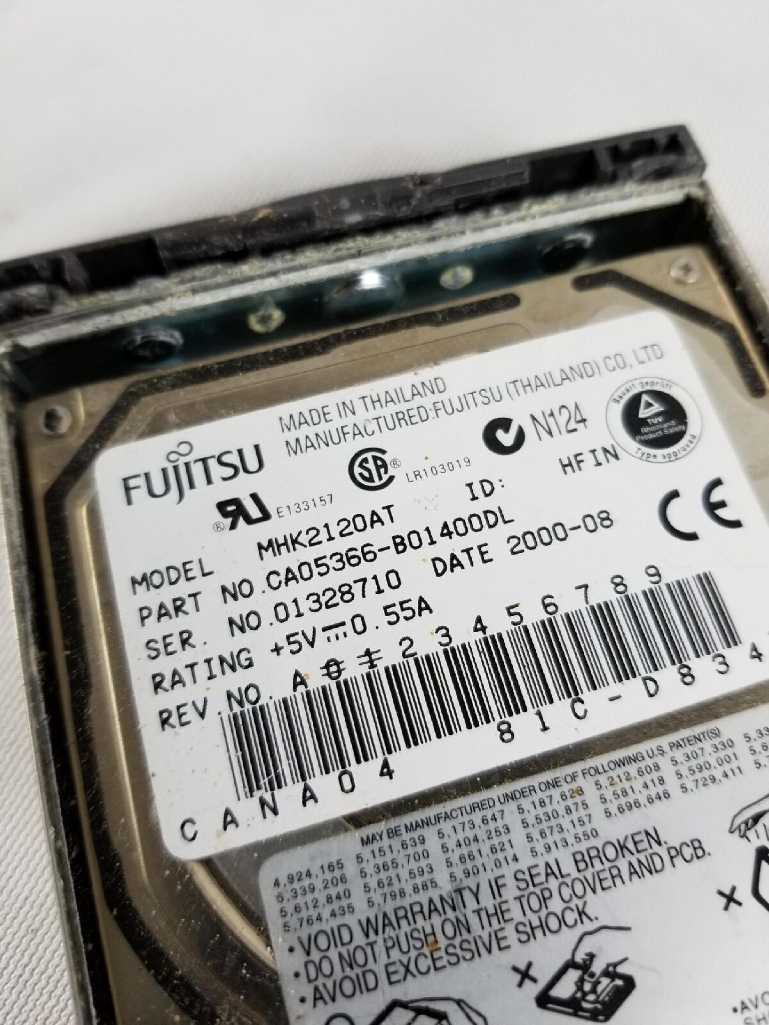 FUJITSU MHK2120AT 12GB 2.5 INCH DRIVE CANA04 417-D834 DATE 2000-04 2.5IN 4200 RPM ATA/IDE DATE: 2000-08 ID: HFIN REV. A01 2000-09 HTIN