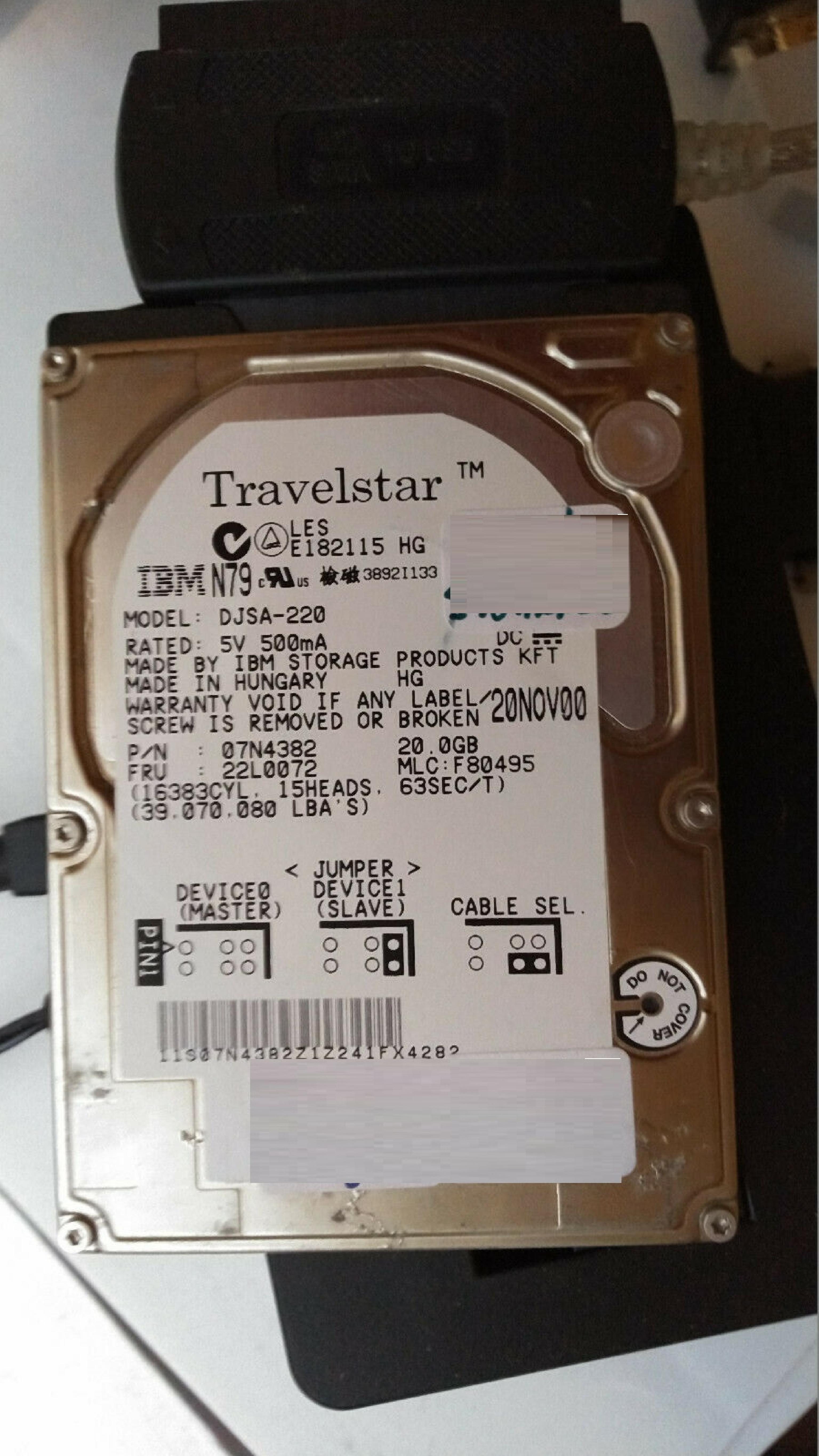IBM DJSA-220 12GB 2.5 INCH DRIVE 13DEC00 MLC F80495