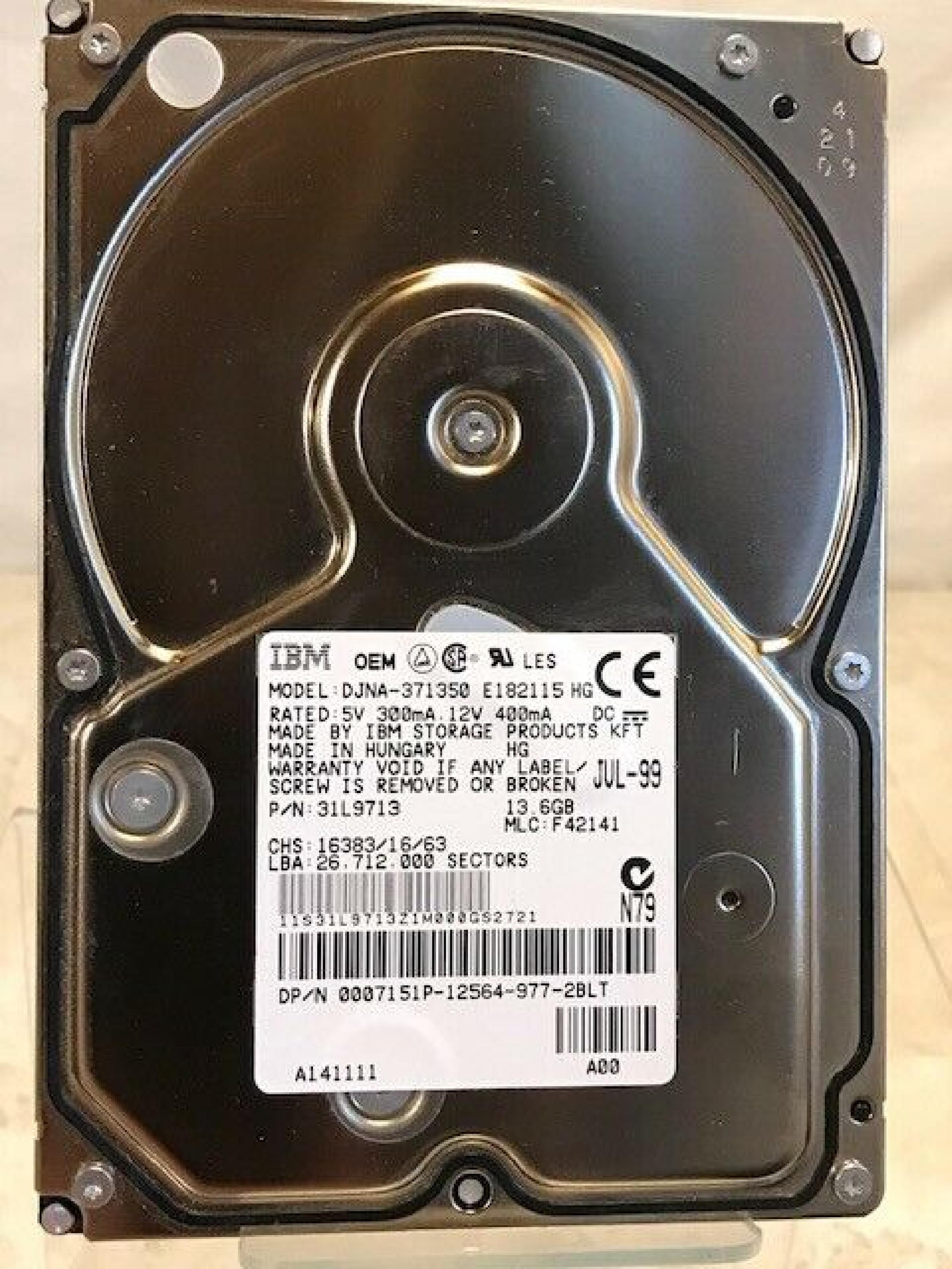 IBM DJNA-371350 13GB IDE DRIVE APR-99 MLC F42141 LBA 26.520.480