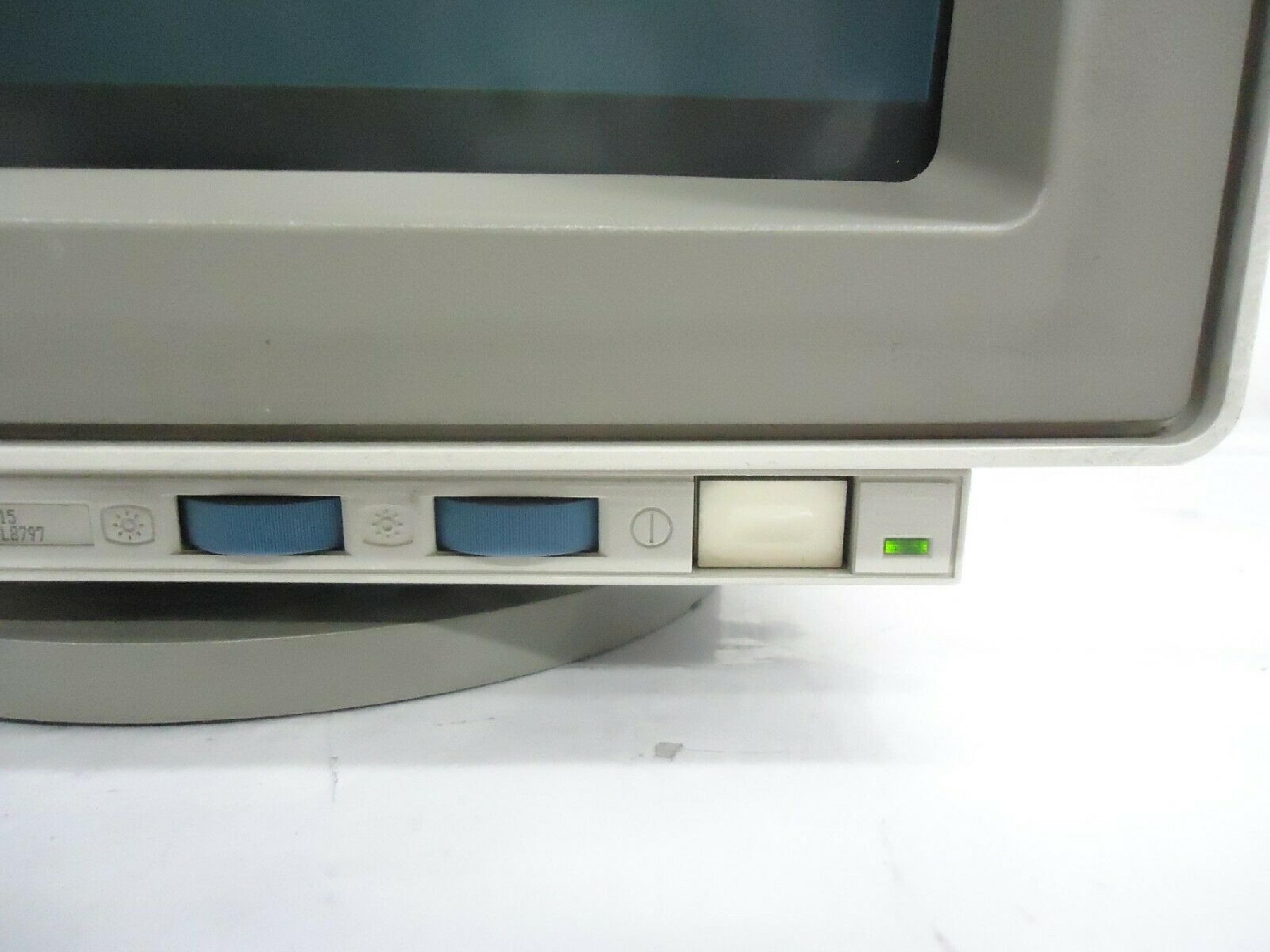 IBM 8515 001 PERSONAL SYSTEM/2 COLOR DISPLAY