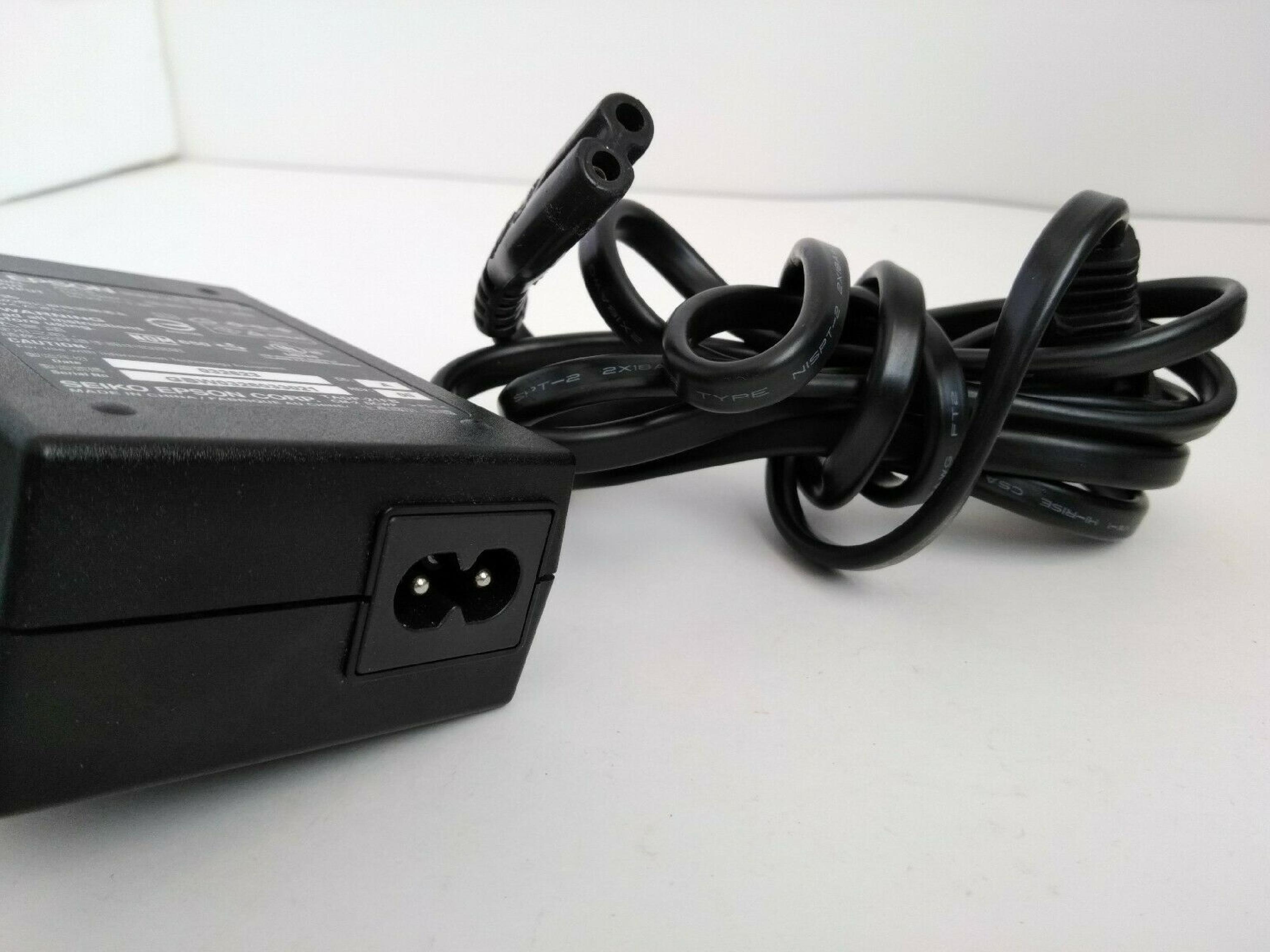 EPSON A241B AC ADAPTER 15.2V 1.4A OD:6MM ID:4.5MM WITH 1MM CENTER SPIKE BARREL CONNECTOR DESKTOP