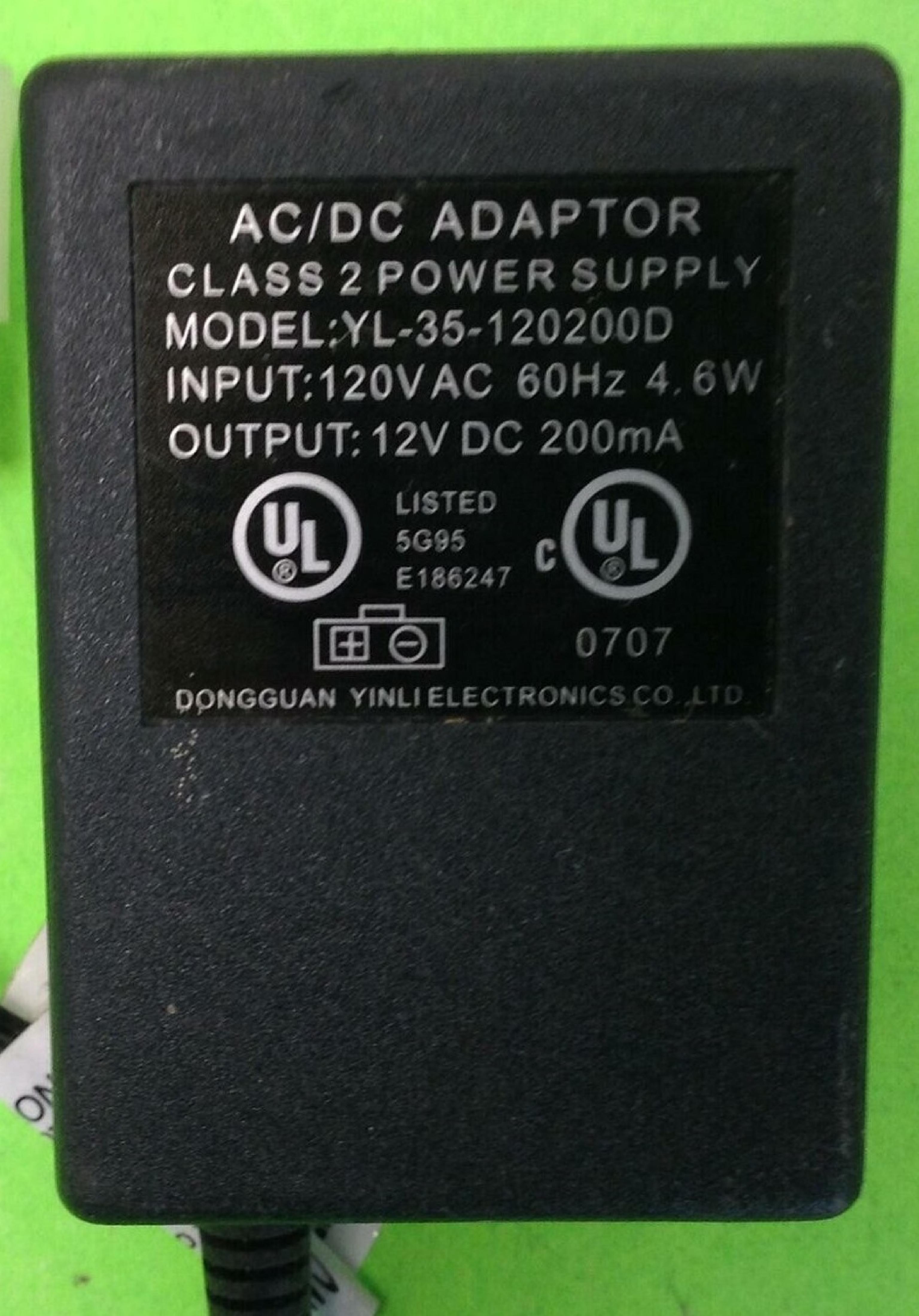 YINLI ELECTRONICS YL-35-120200D AC ADAPTER 12V DC 200MA OD:5.4MM ID:2.0MM WITH BARREL CONECTOR POSITIVE CENTER TIP