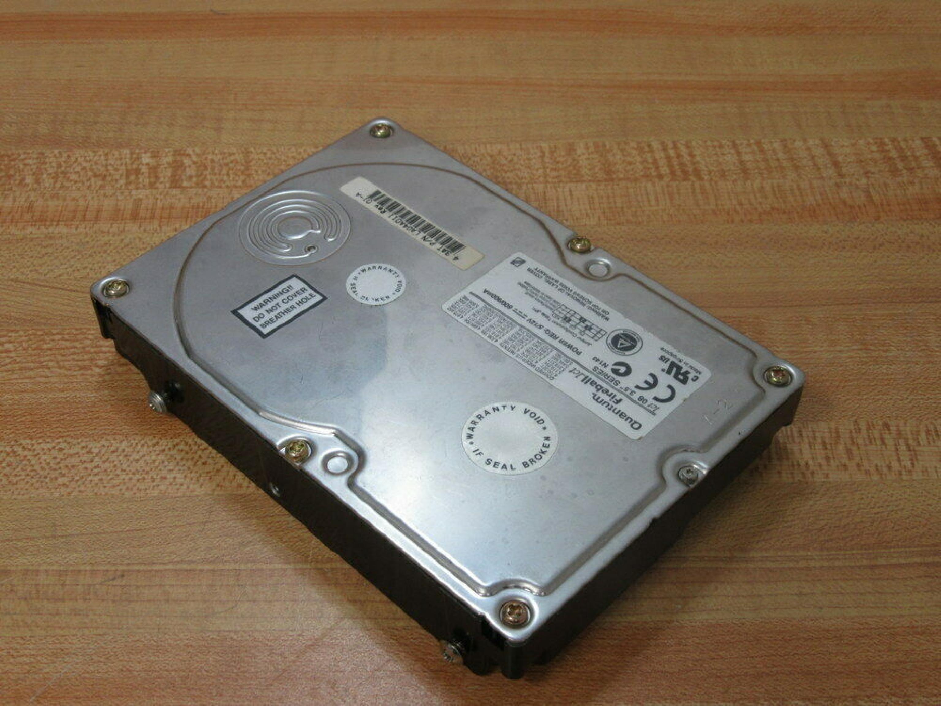 QUANTUM LA04A011 4.3GB IDE DRIVE REV 01-A REV. A00 YGZXX 12/22/97 AP10A 01-N A050X