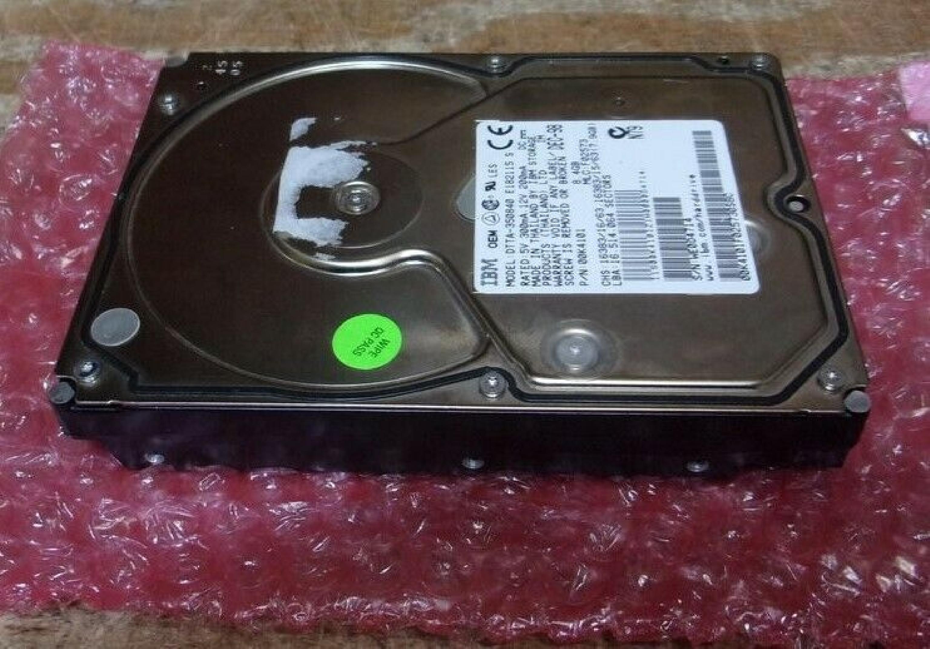 IBM DTTA-350840 8.4GB IDE DRIVE MCL:F02573 OCT-98