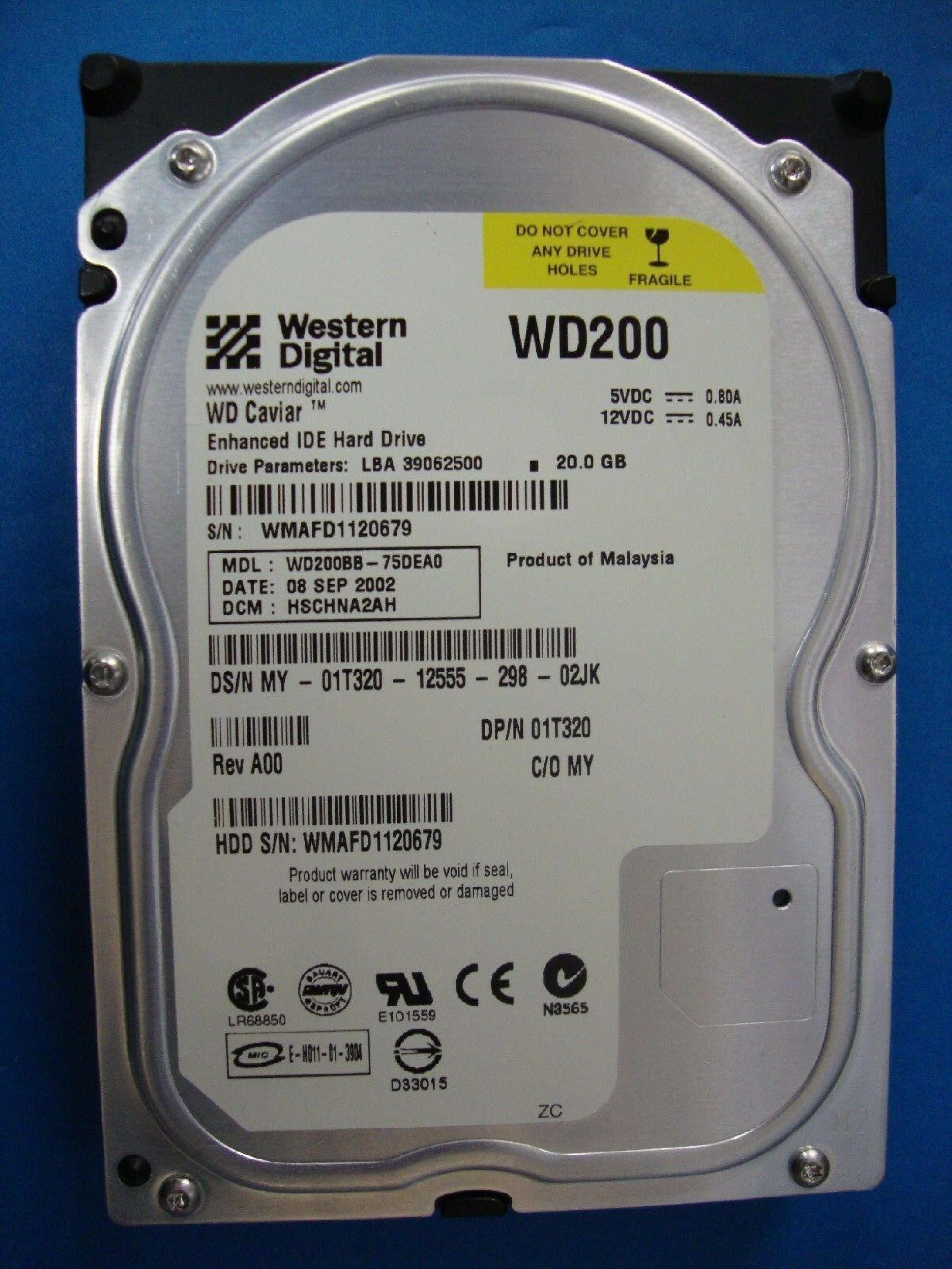 DELL / WESTERN DIGITAL / WD 01T320 20GB IDE DRIVE LBA 39062500 14 AUG 2002 DCM HSCHNA2AH REV A00 HSBANA2CA DATE 03 NOV DSBACV2CA JAN 2003 13 JUL MY JUN