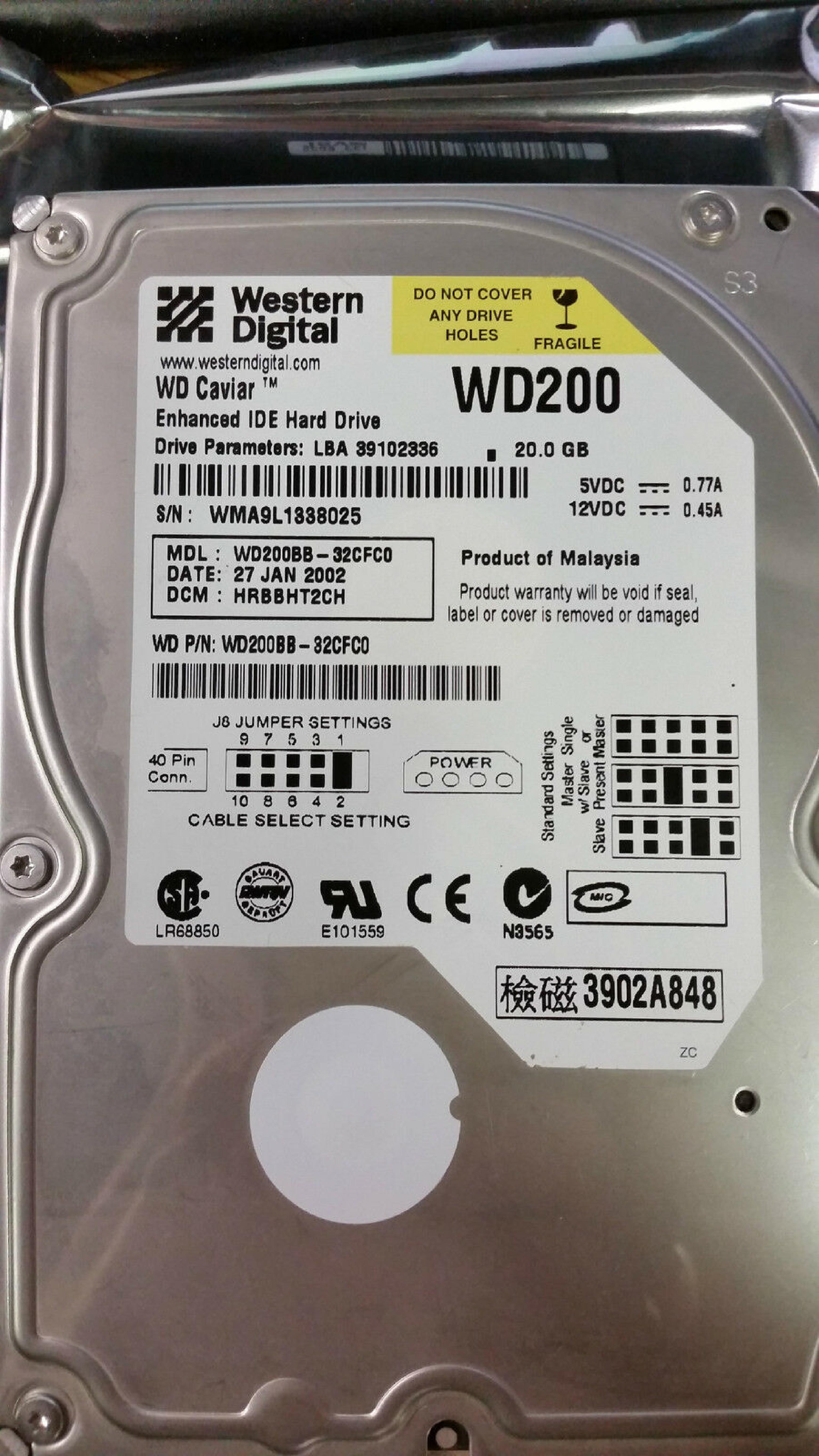 WESTERN DIGITAL / DELL / WD 7J320 20GB IDE DRIVE LBA 39102336 13 OCT 2001 DCM HSBHET2CH