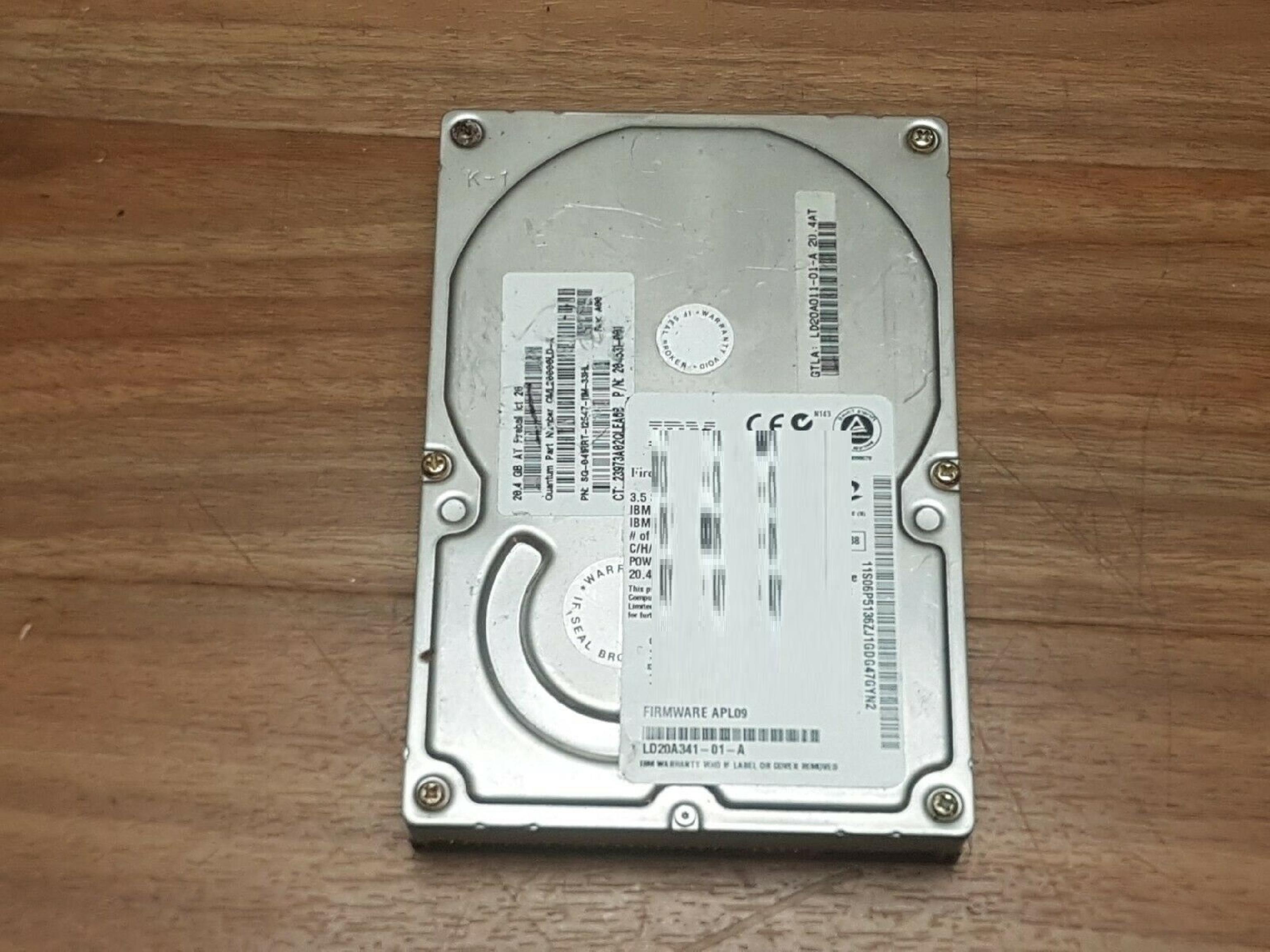 IBM 06P5136 20.4GB IDE DRIVE LBA 39876480 DATE 18 DEC 2000 FW APL09