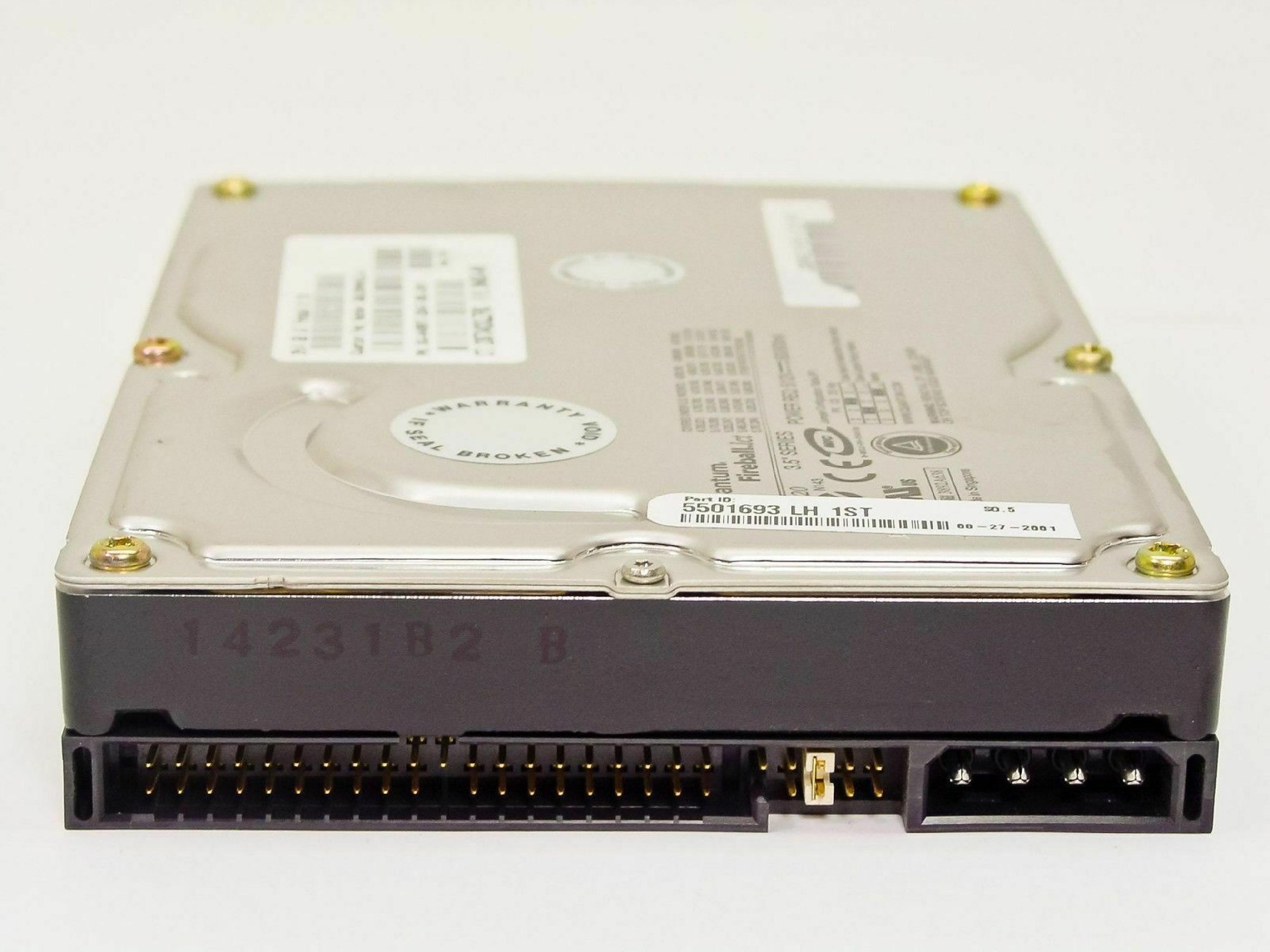 QUANTUM 20.4AT 20.4GB IDE DRIVE LBA 39876480 DATE 18 DEC 2000 FW APL09