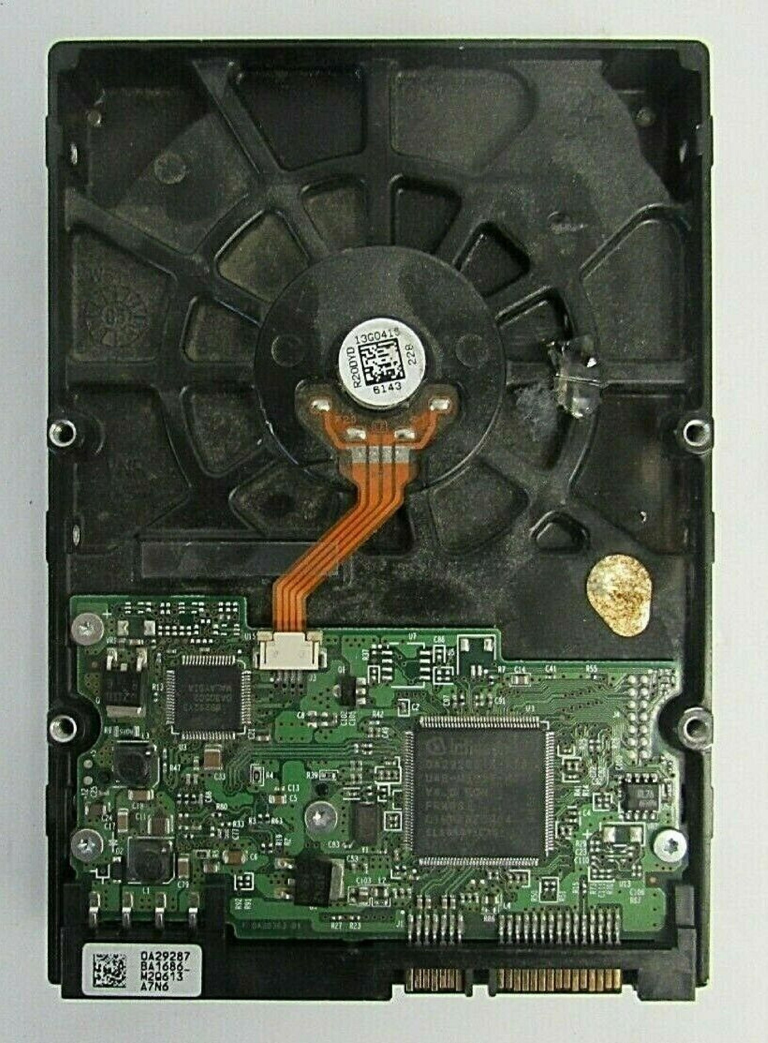 DELL 08D048 80GB SATA DRIVE FEB-2006 MLC: BA1468 LBA: 156.250.000