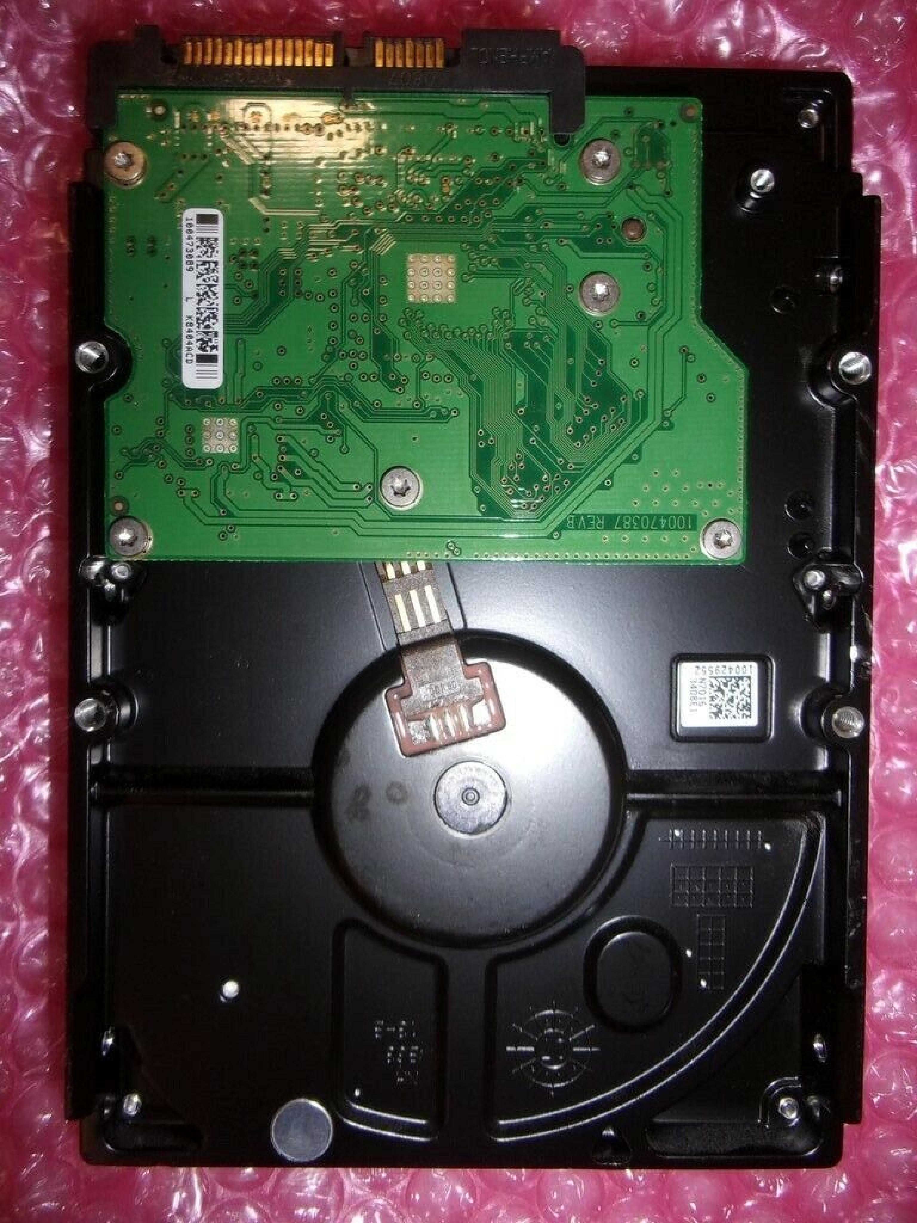 SEAGATE 9CY131-035 80GB SATA DRIVE FIRMWARE 4.ADA DATE 09025 SITE CODE TK