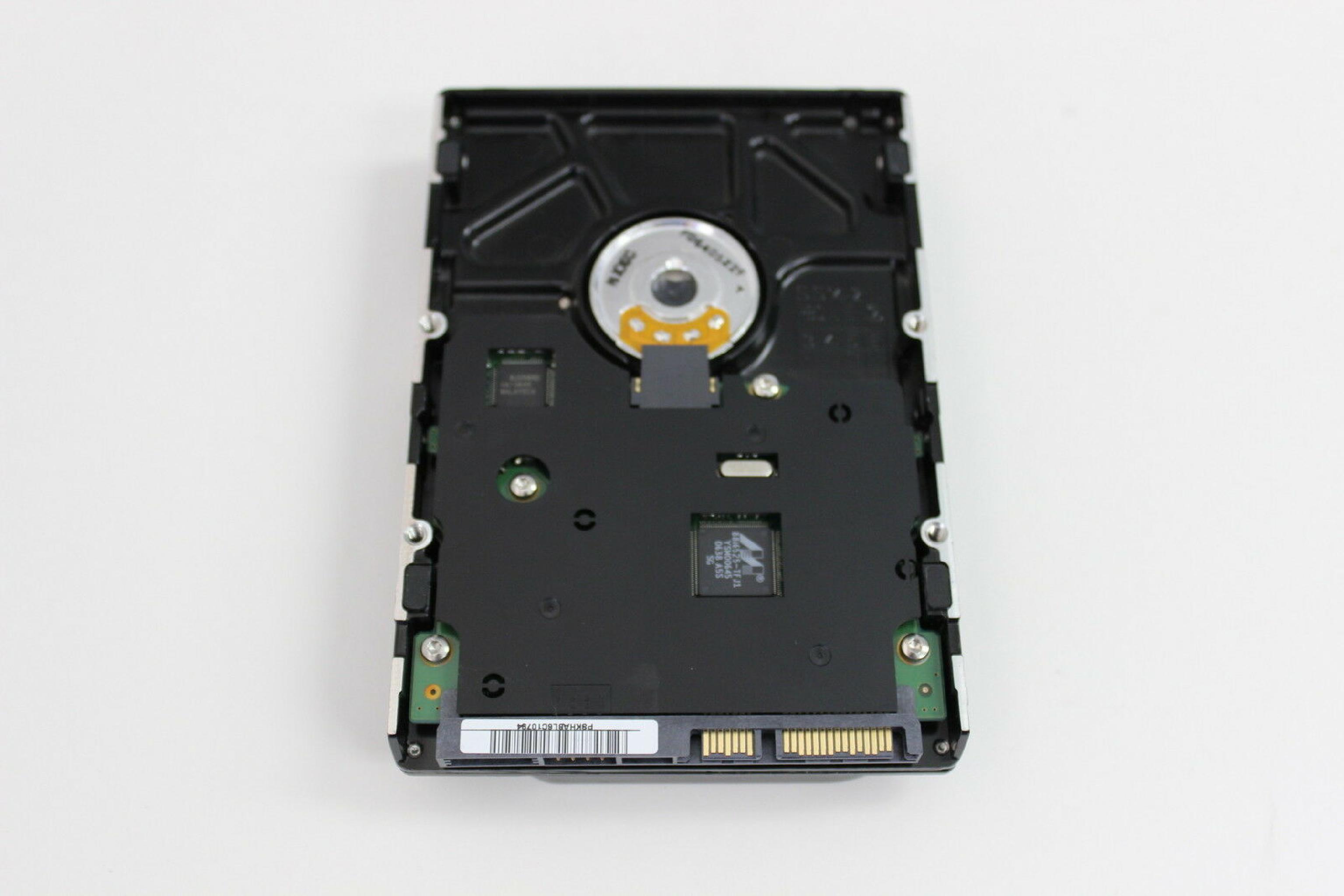 DELL XD673 80GB SATA DRIVE LBA 156,250,000 F/W: ZH100-34