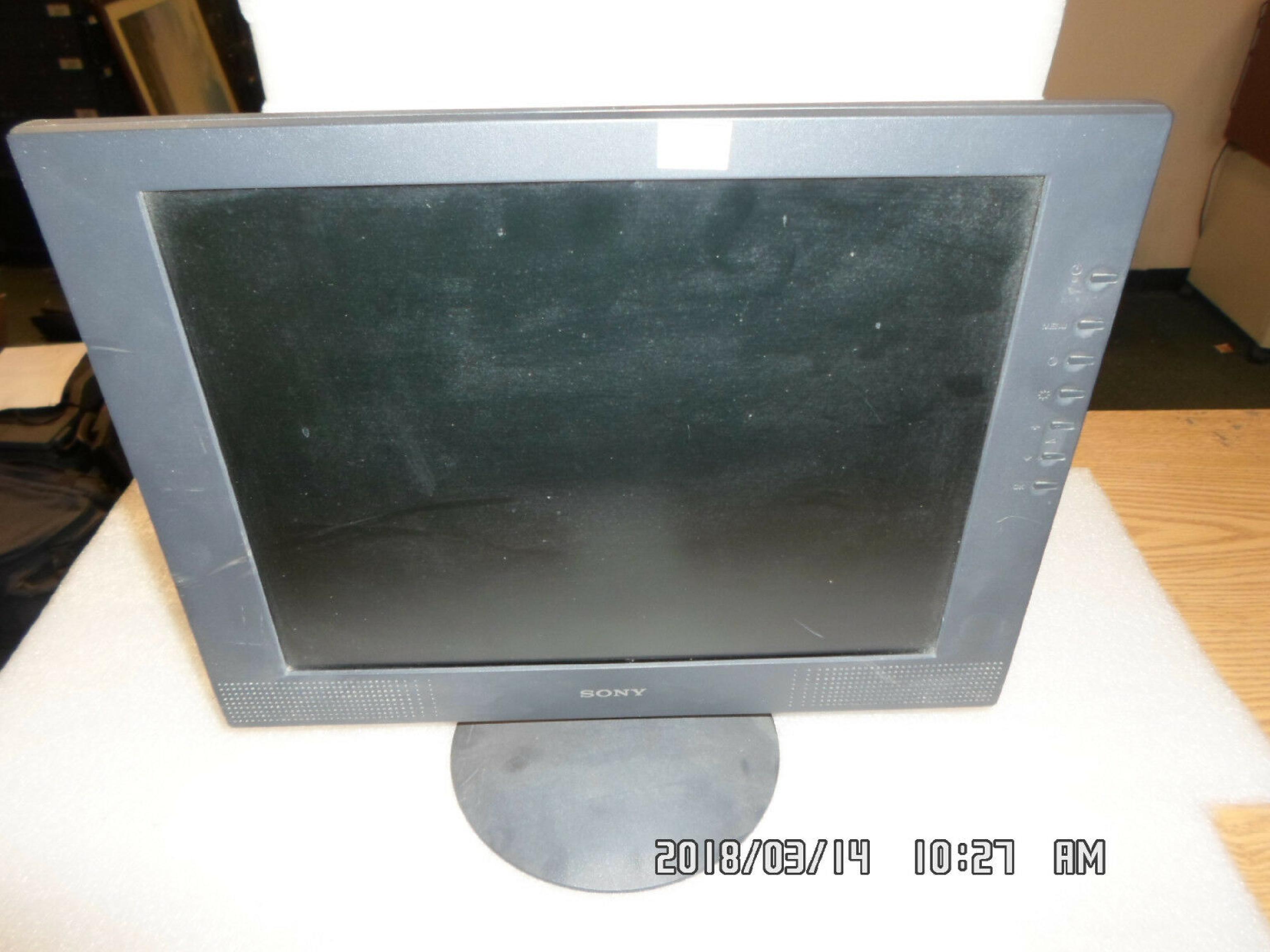 SONY SDM-M51 4:3 RATIO LCD MONITOR 15INCH WITH EXTERNAL POWER SUPPLY