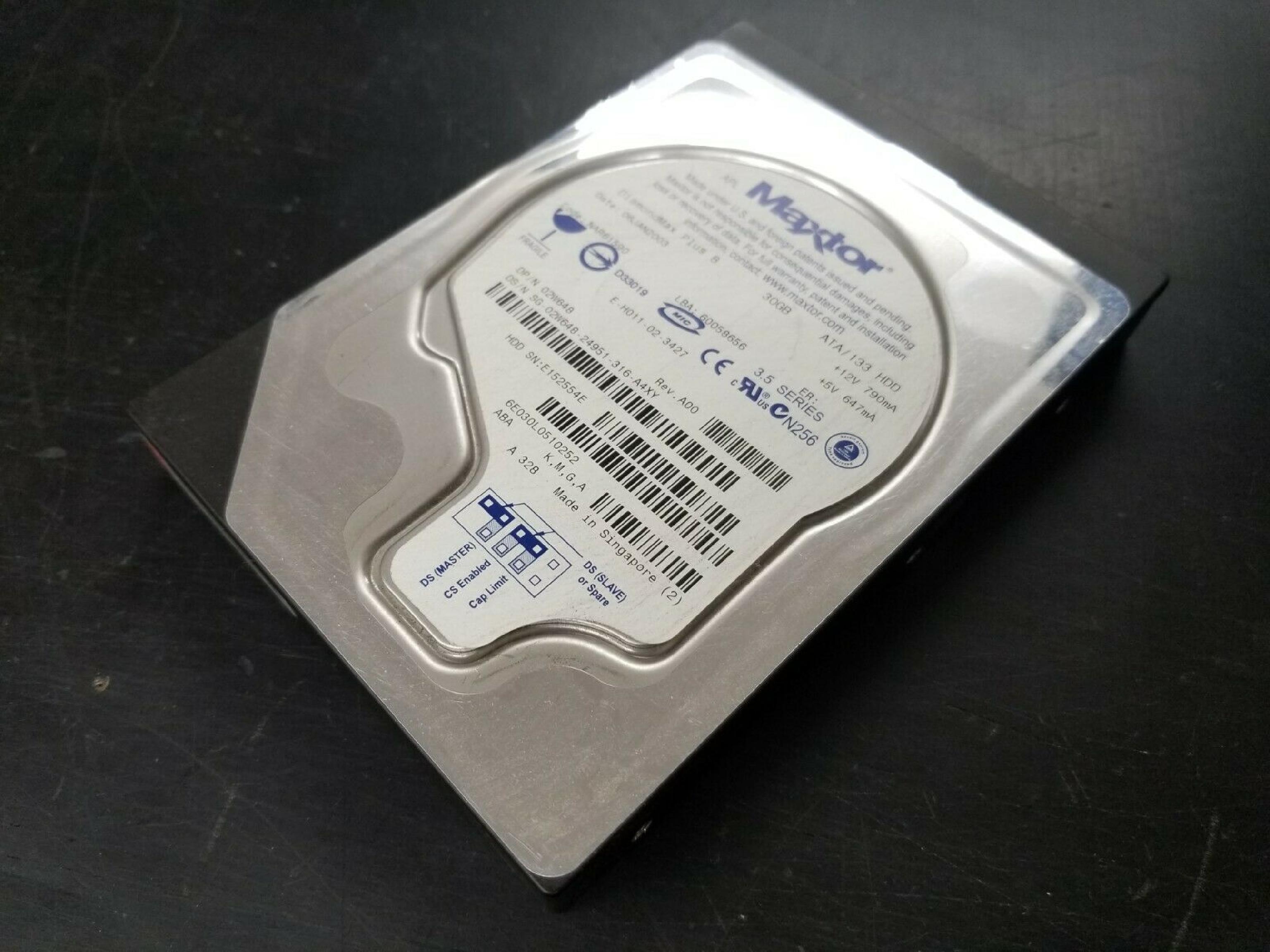MAXTOR DIAMONDMAX PLUS 8 40GB IDE DRIVE DATE 17MAY2003 K,M,C,A LBA 80293248 14MAY2003 23MAY2003 04FEB2005 K,M,B,A 78165360 08OCT2004