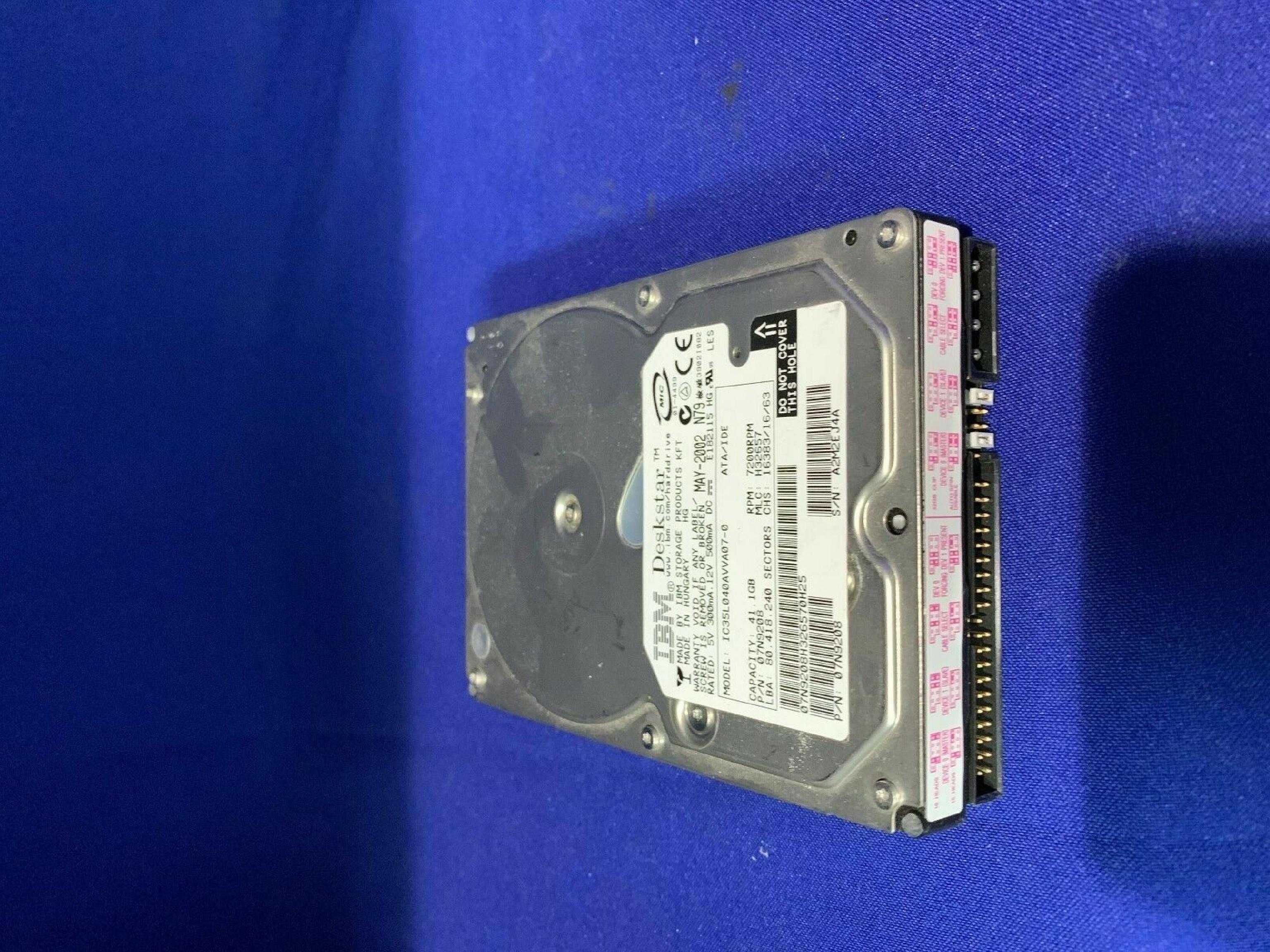 IBM 07N8137 40GB IDE DRIVE DATE SEP-2002 MLC H32636