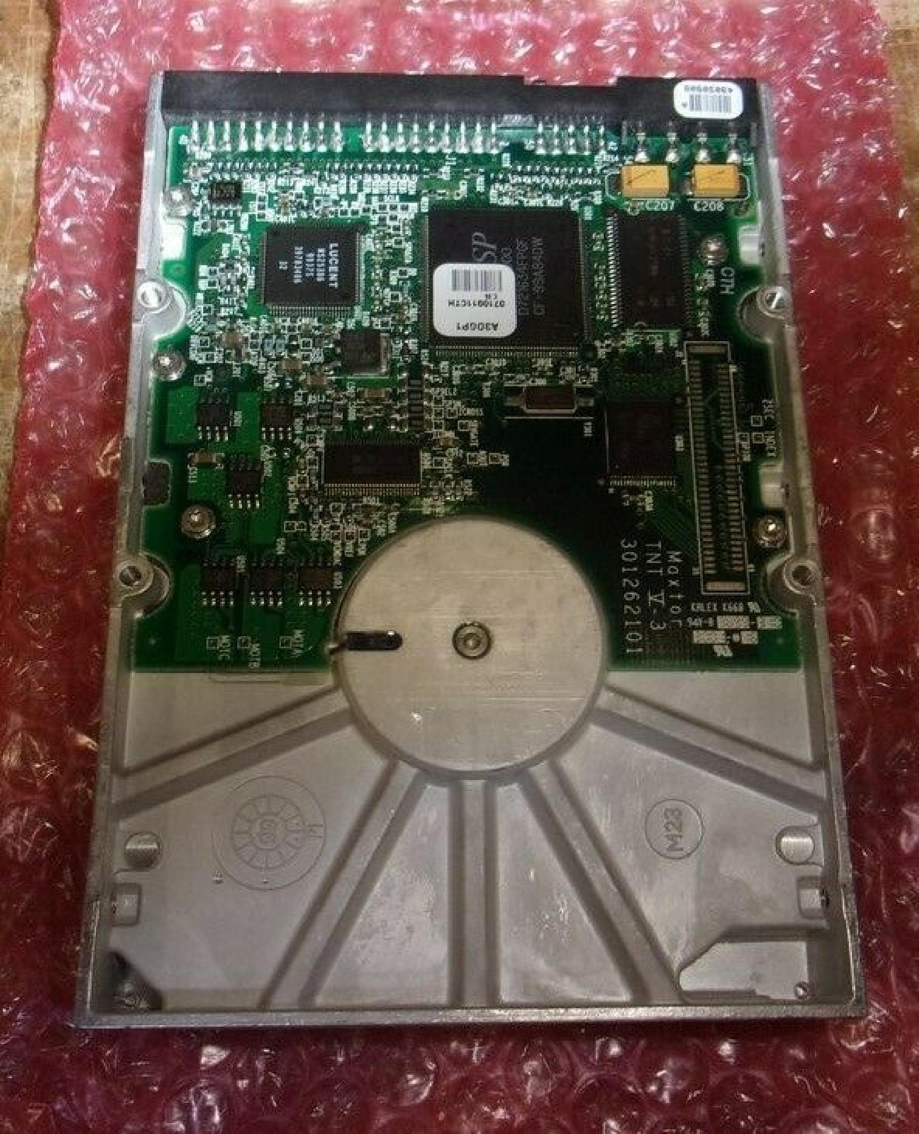 MAXTOR 92041U4 20GB IDE DRIVE HDA 04A PCBA 10A UNIQUE 13A CODE FA520S60