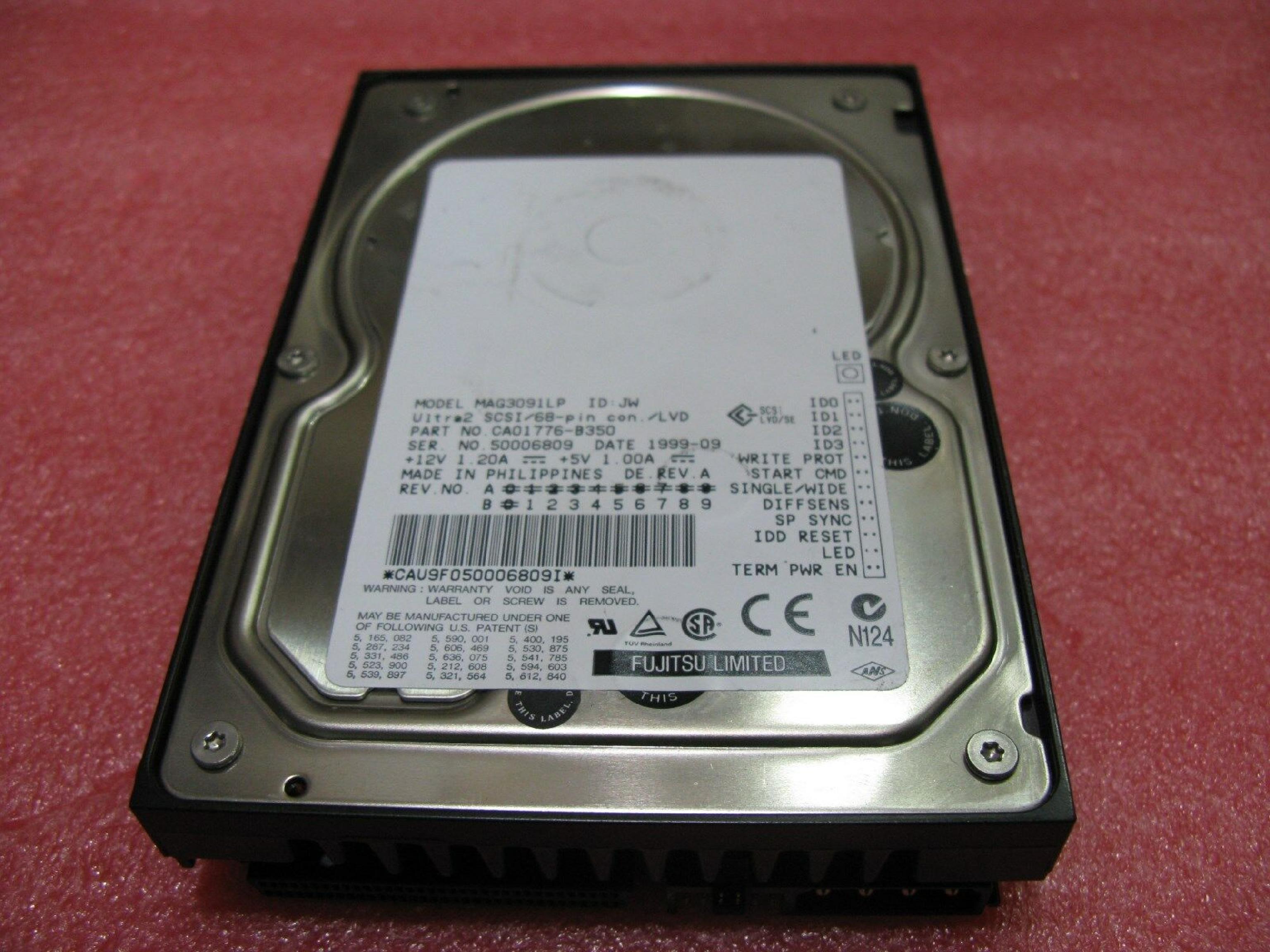 FUJITSU MAG3091LP 3.5 ICNH 68PIN SCSI RVE 89-0 ID:JW