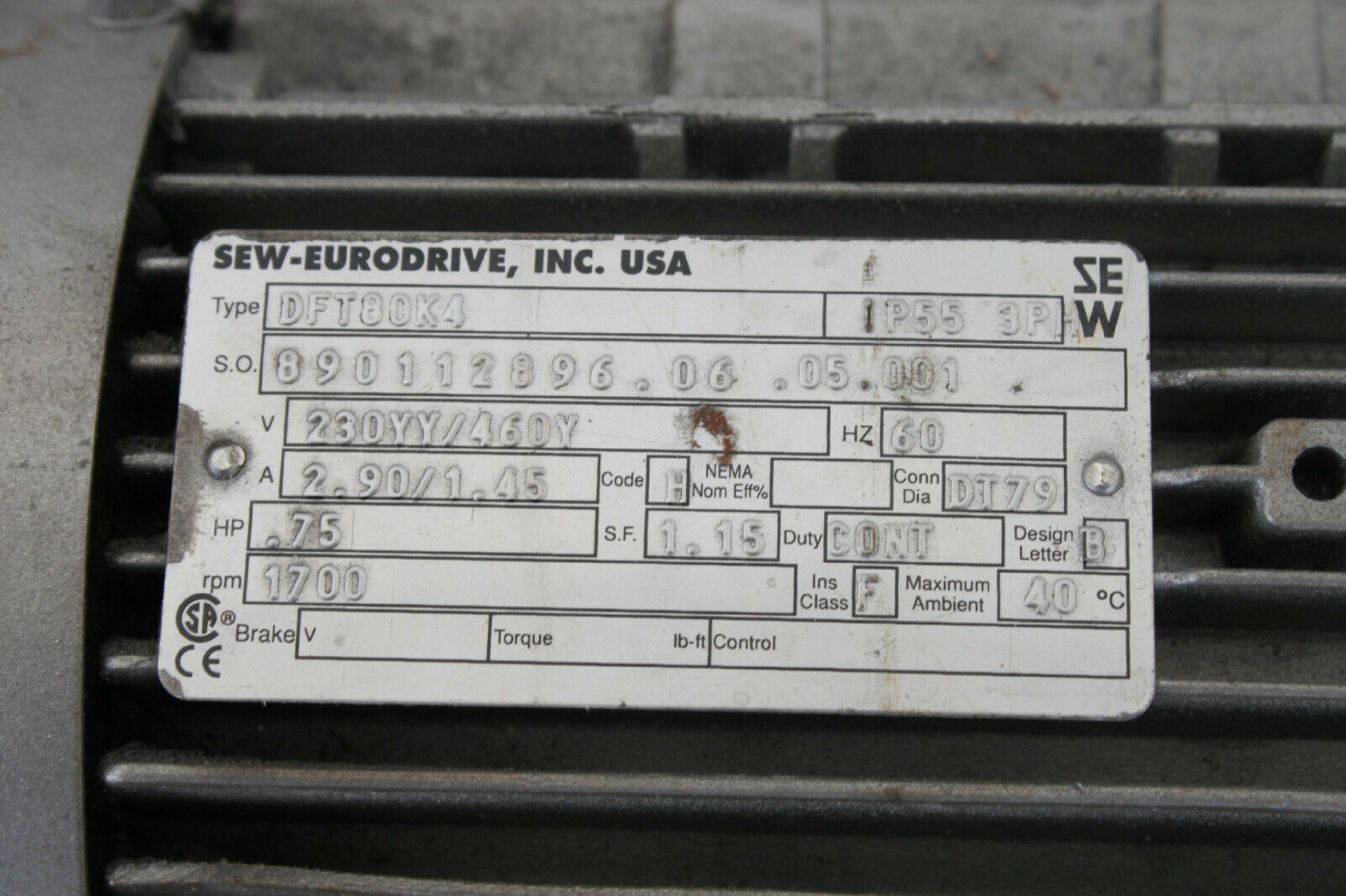 SEW EURODRIVE DFT80K4 GEARBOX REDUCER 1700 TO 45 RPM WITH 3/4HP MOTOR
