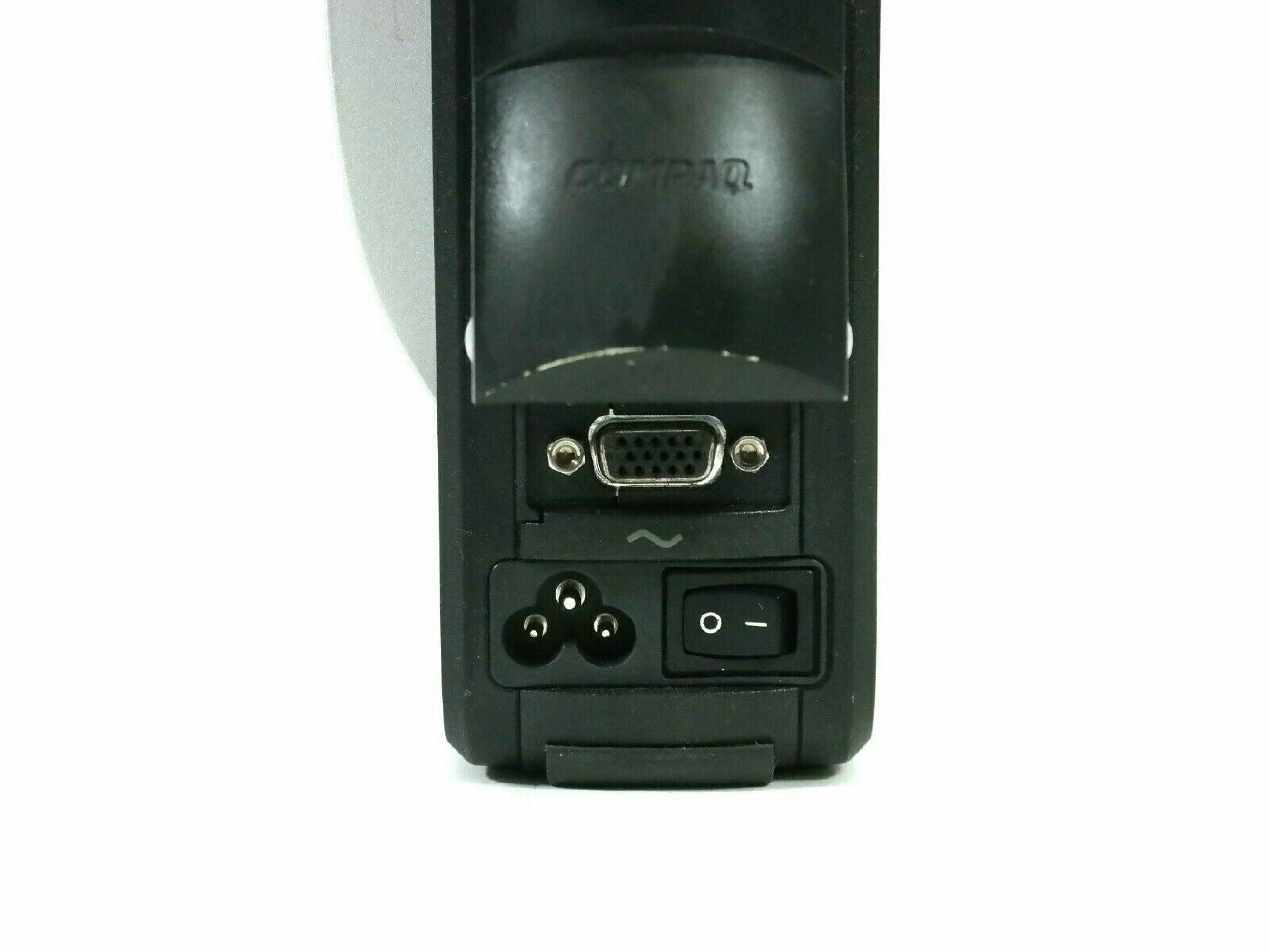 COMPAQ / HEWLETT PACKARD / HP MP1600 DLP PROJECTOR 600 ANSI LUMENS 1280X1024 1024X768 832X624 800X600 640X480