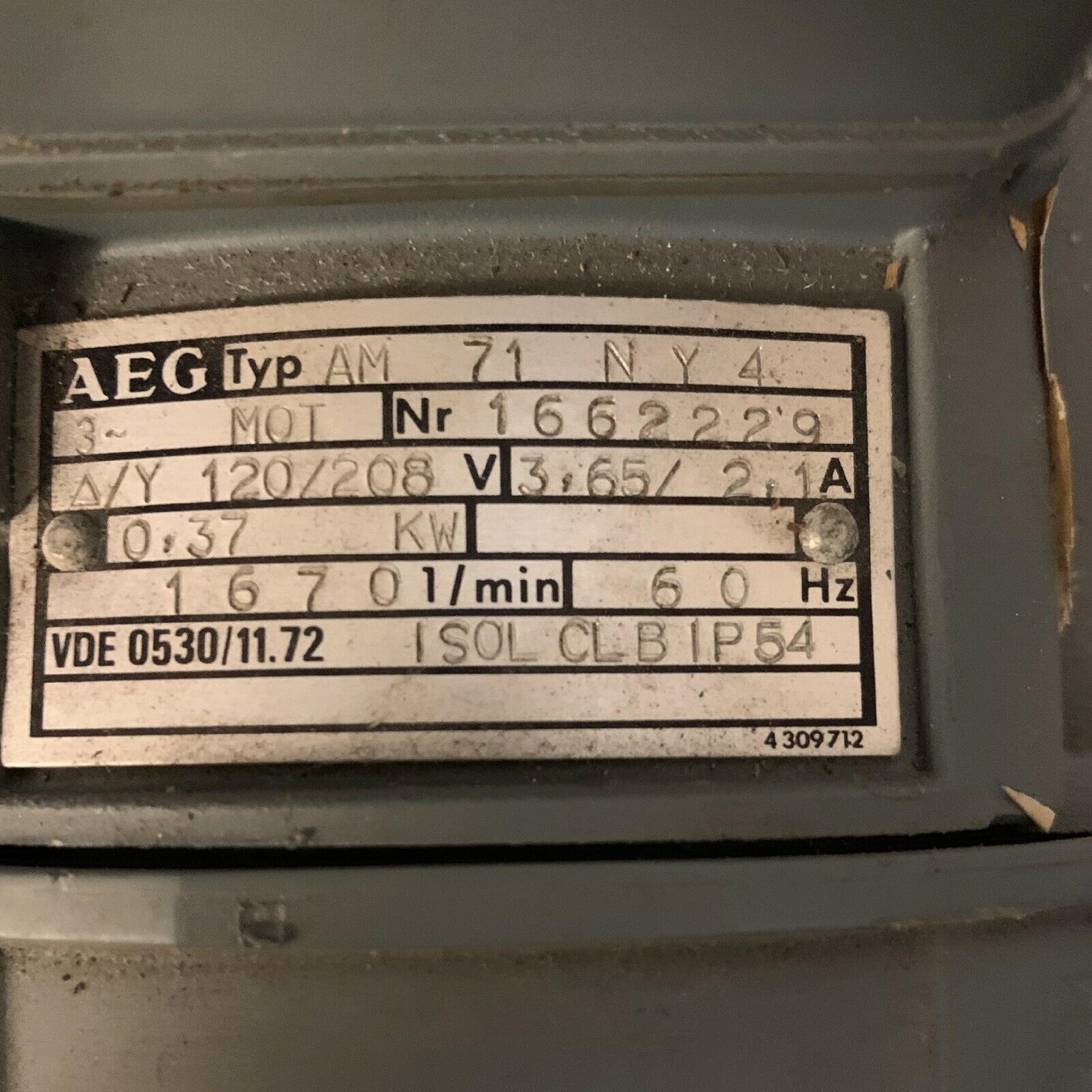 AEG AM 71 NY4 120/208VAC ELECTRIC MOTOR; 3.65/2.1A; 1670 RPM; 60 HZ