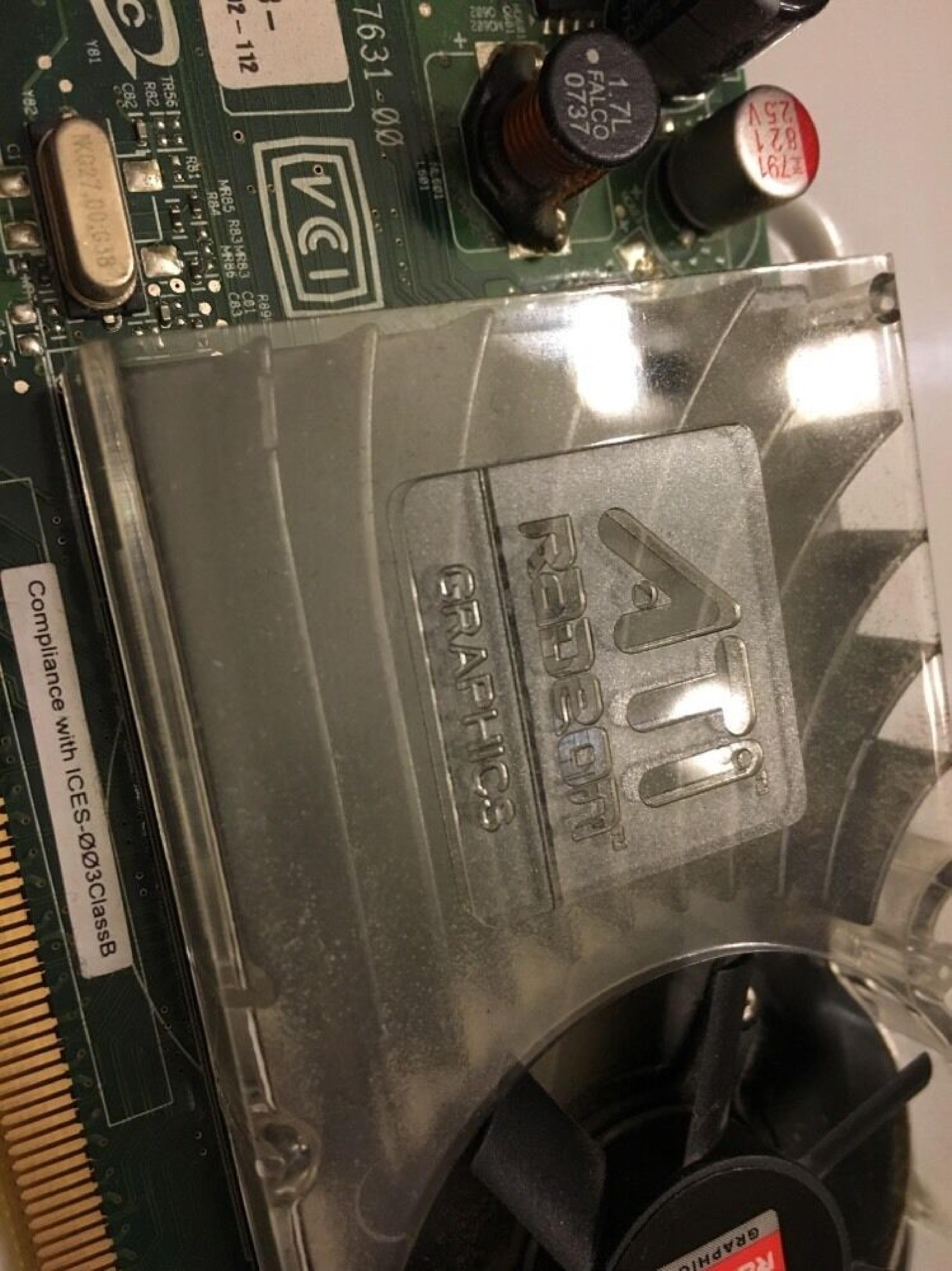 ATI 102-B27602 256MB X2400 RADEON PRO DMS-59 AND SVIDEO OUTPUTS PCI-E VIDEO CARD