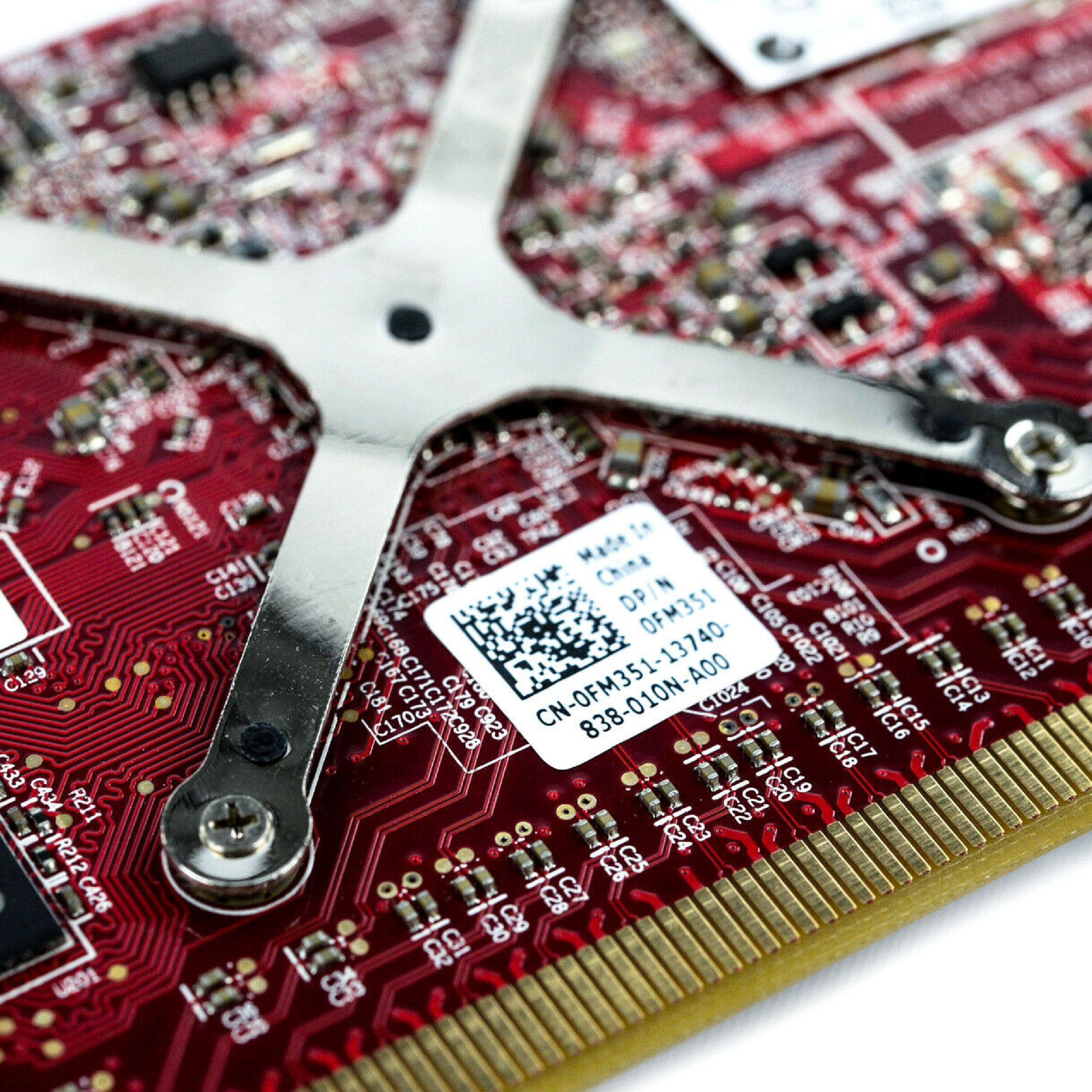 ATI FM351 256MB X2400 RADEON PRO DMS-59 AND SVIDEO OUTPUTS PCI-E VIDEO CARD