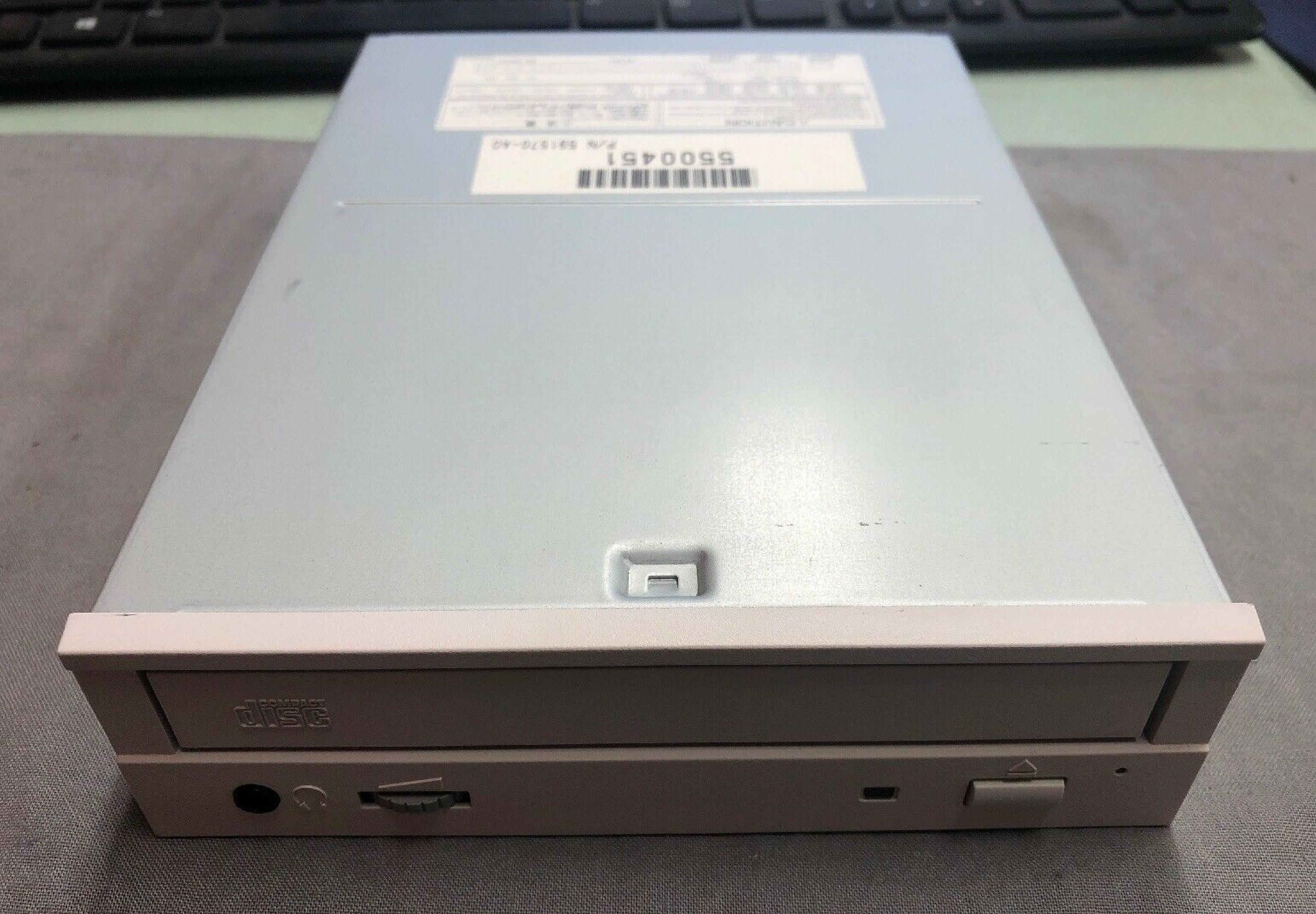 TOSHIBA XM-5702B CLONE 12X IDE CDROM 