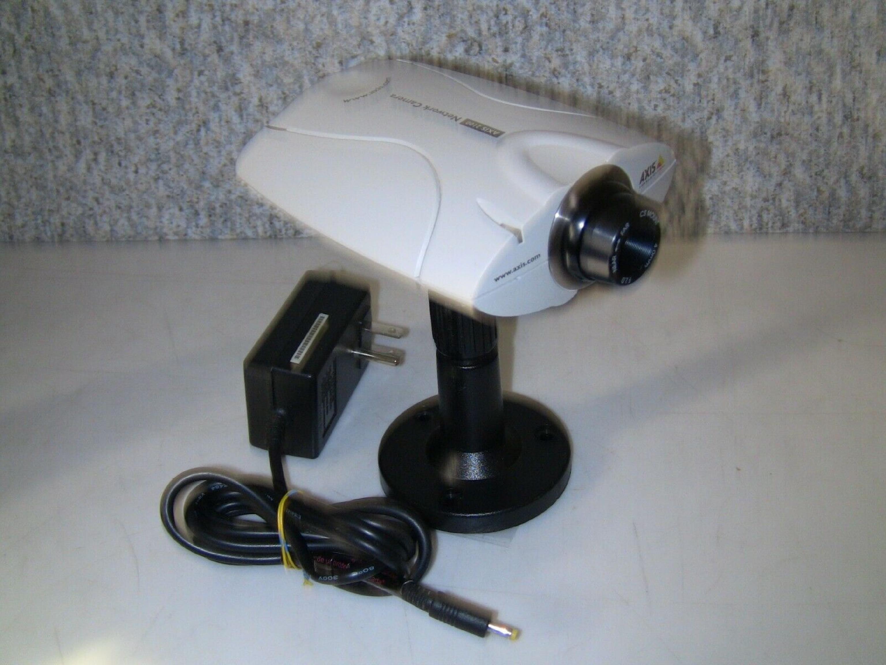 AXIS 0106-001-01 2100 NETWORK CAMERA WITH POWER SUPPLY